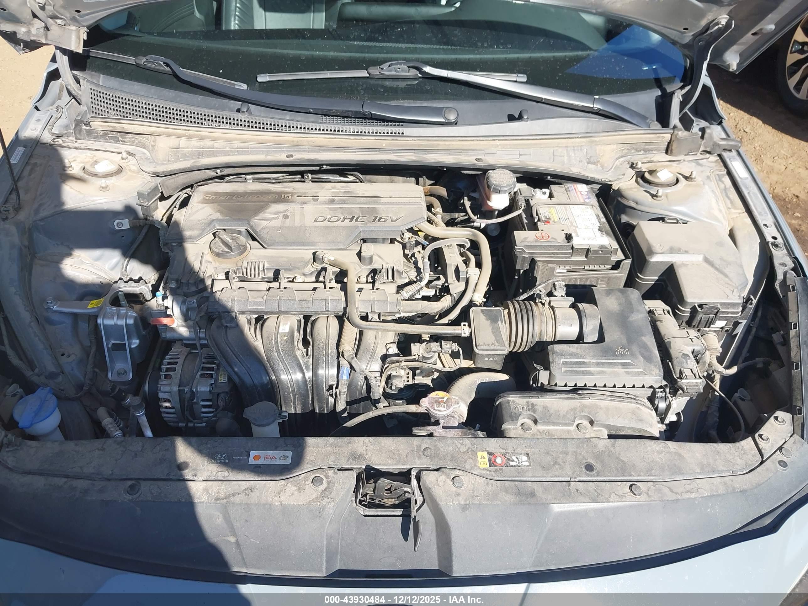 HYUNDAI ELANTRA image 10