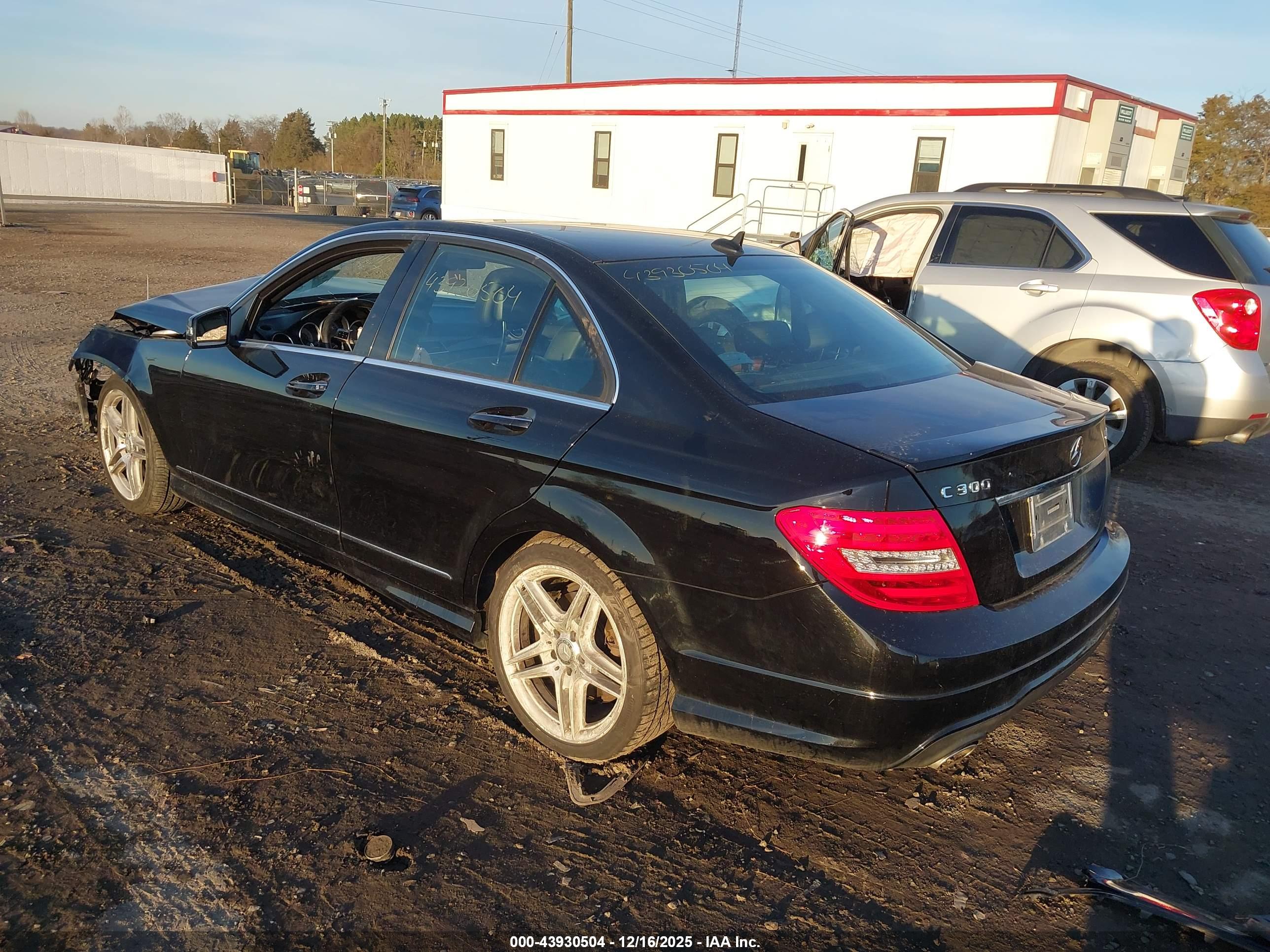 MERCEDES-BENZ C image 3