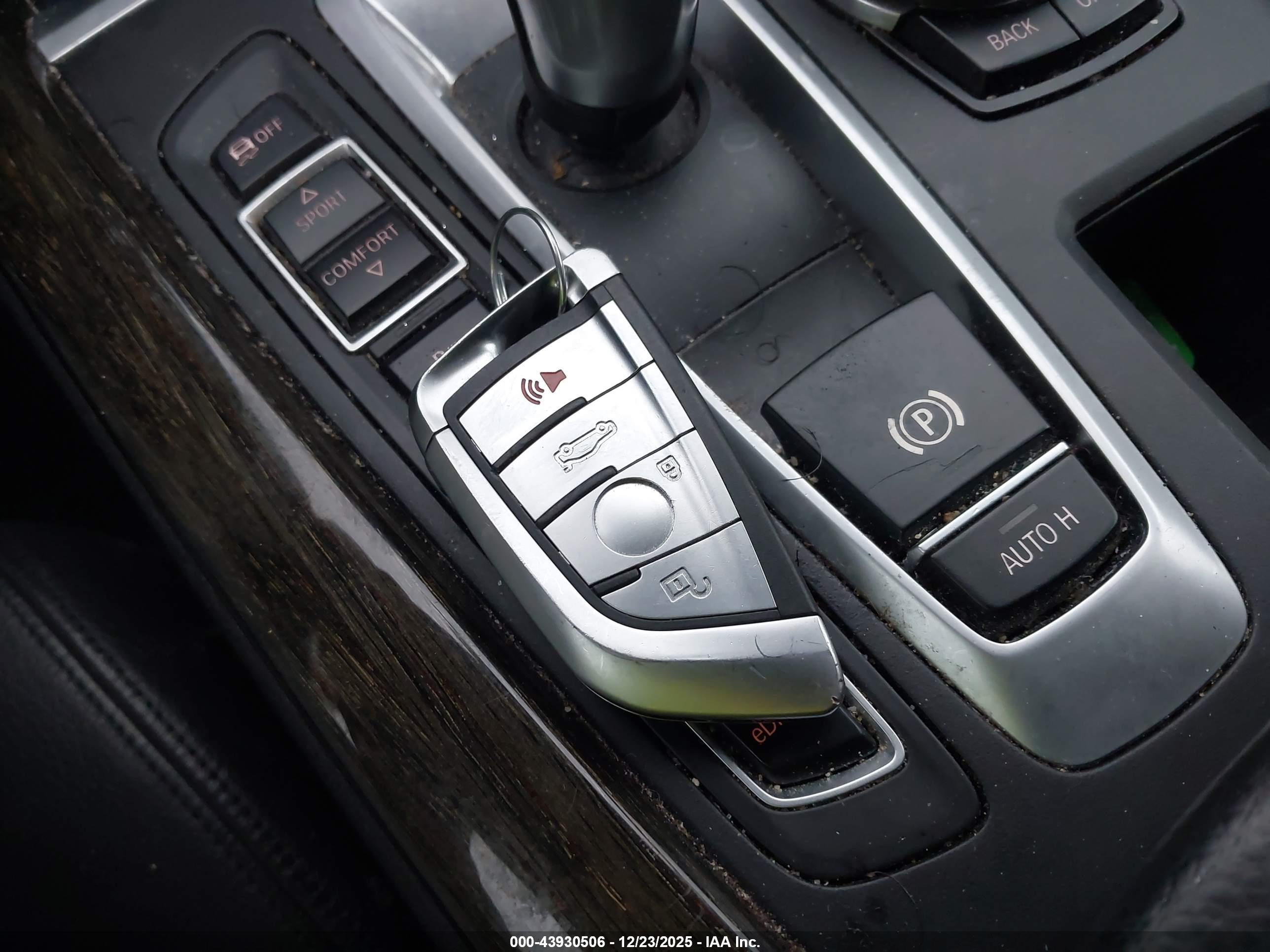 BMW X5 image 11