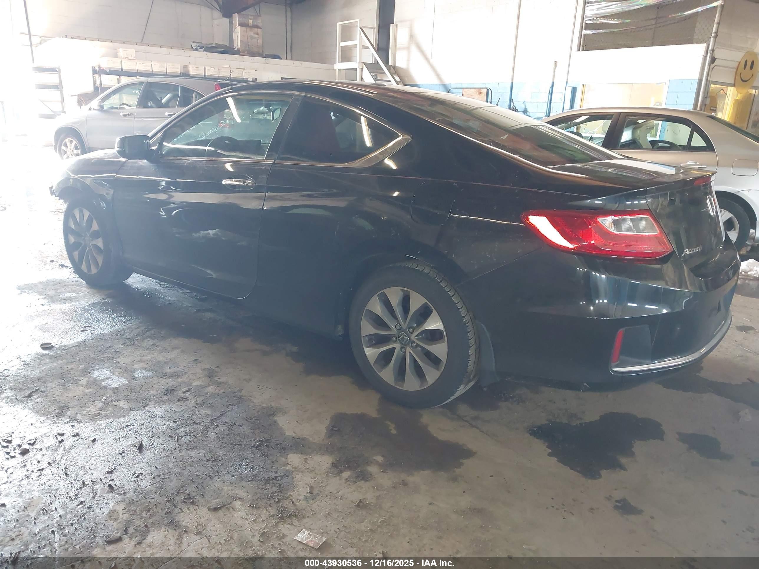HONDA ACCORD image 3
