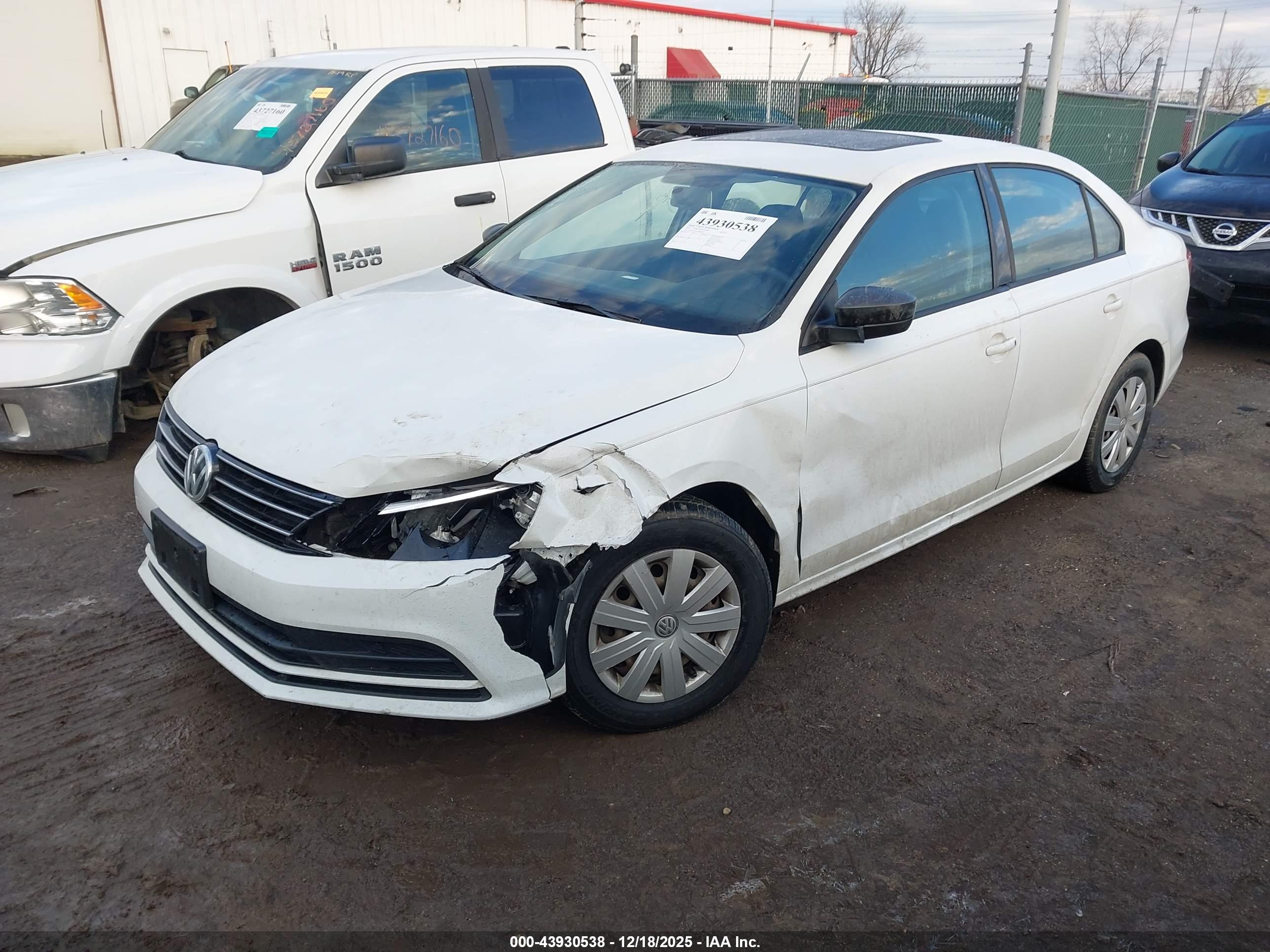 VOLKSWAGEN JETTA image 2
