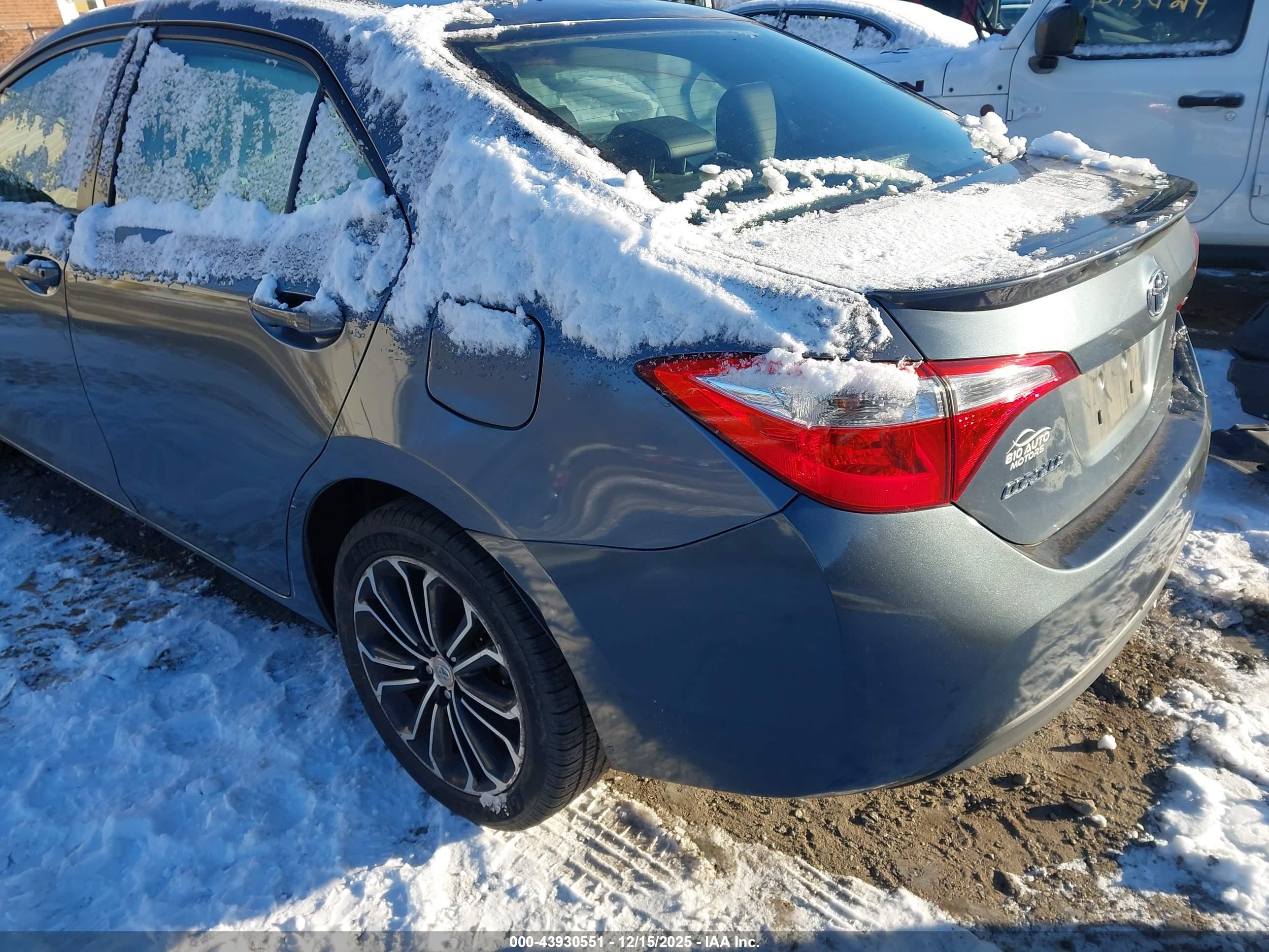 TOYOTA COROLLA image 3