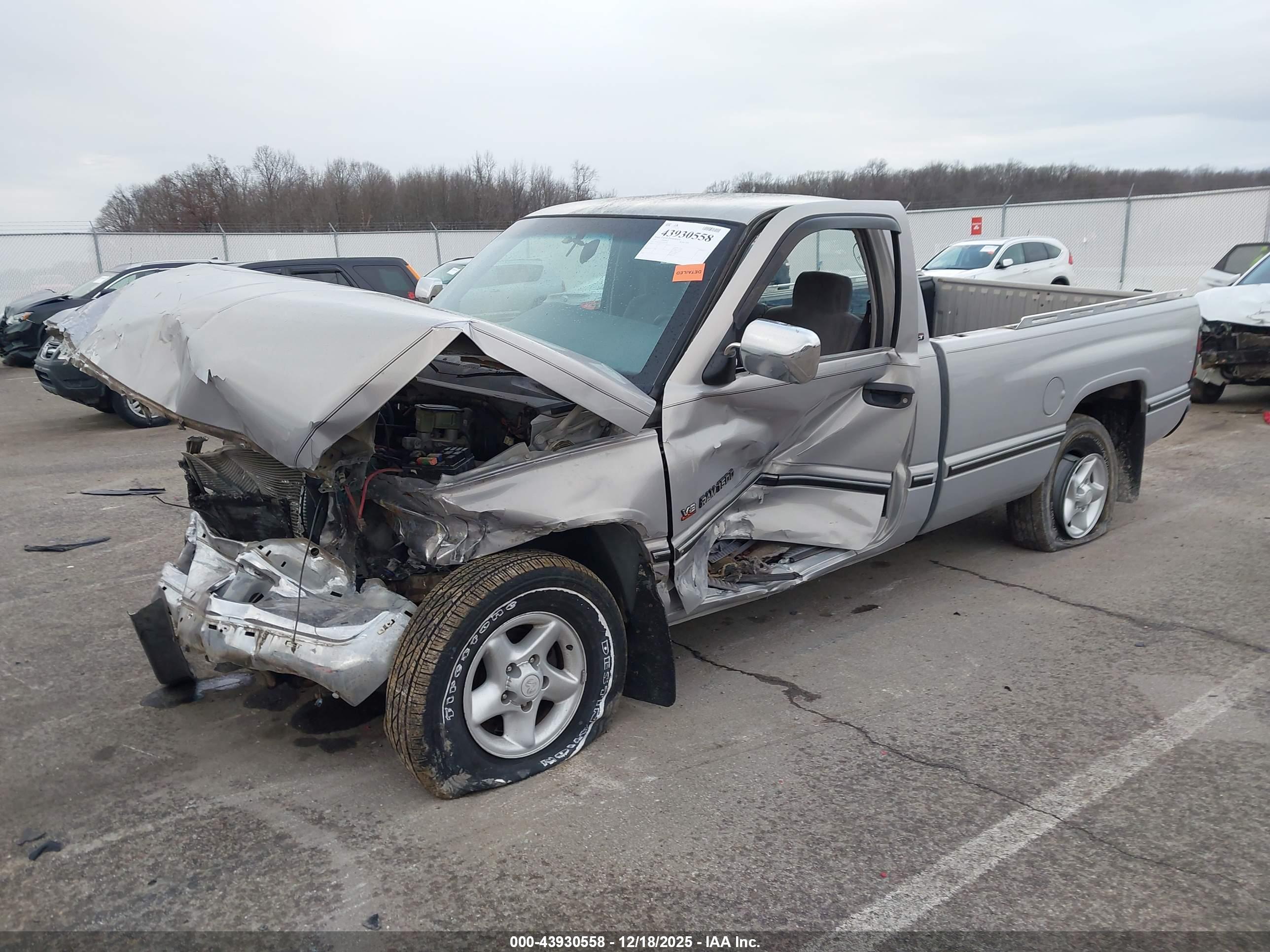 DODGE RAM image 2