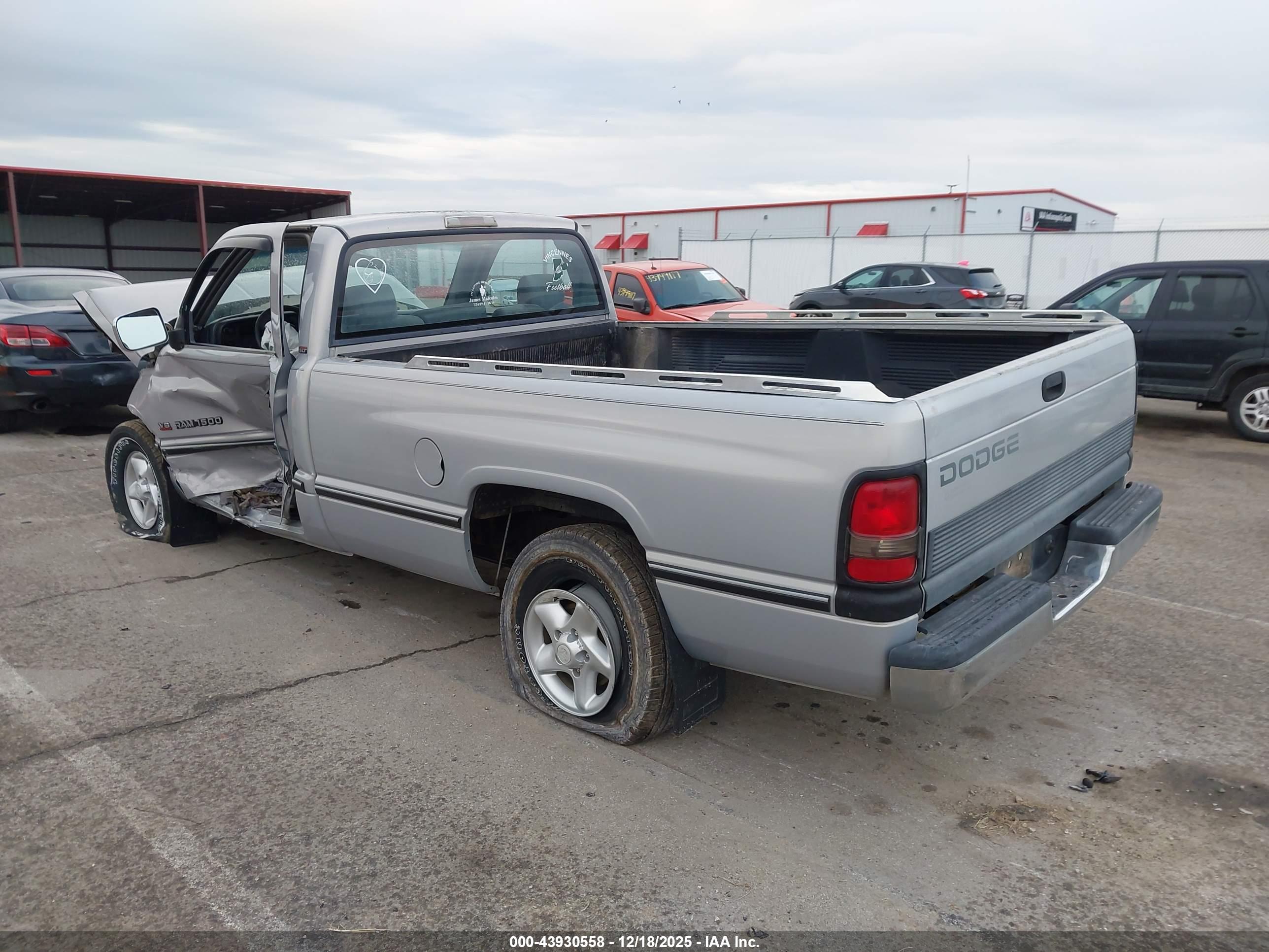 DODGE RAM image 3