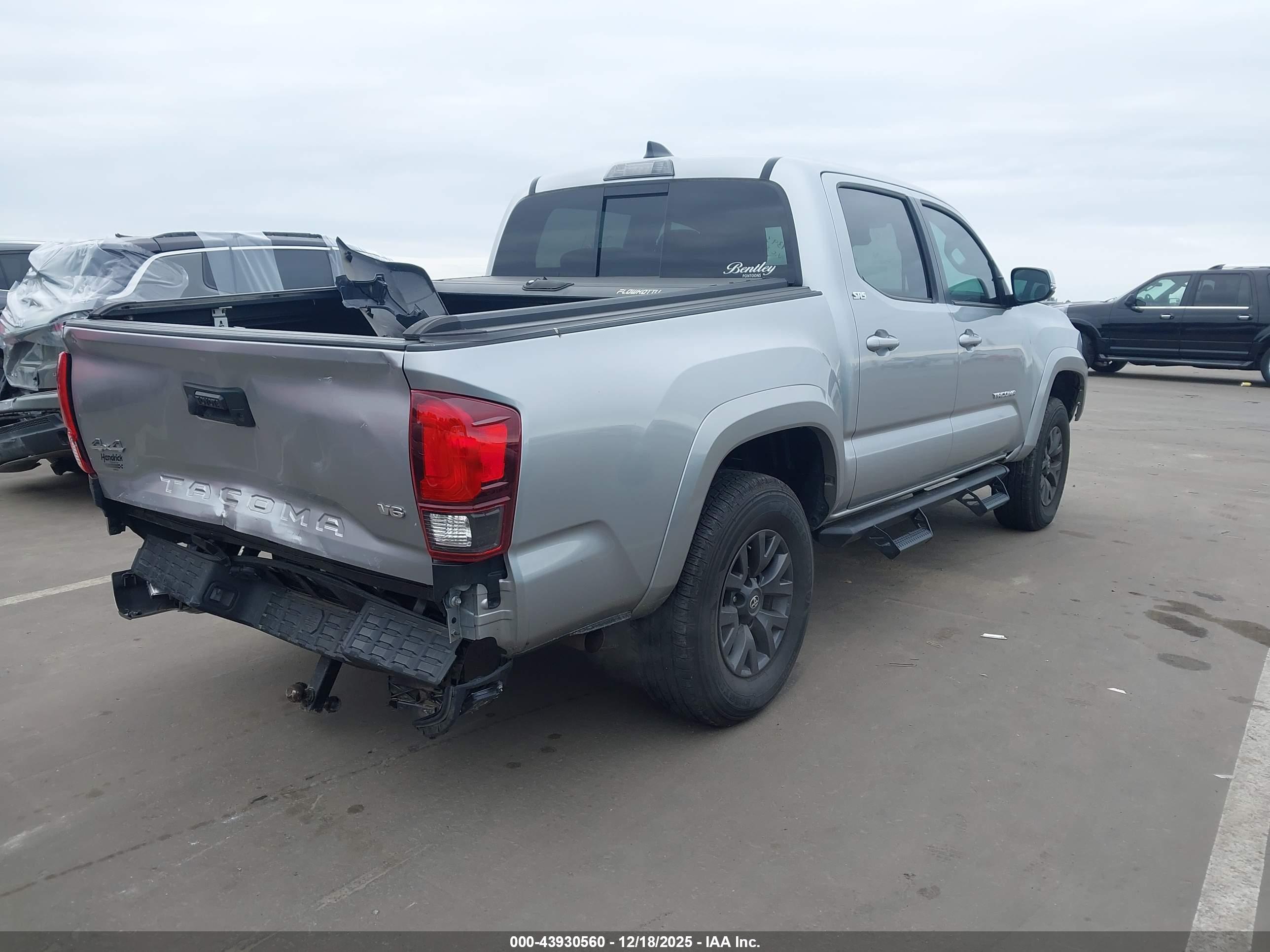 TOYOTA TACOMA image 4