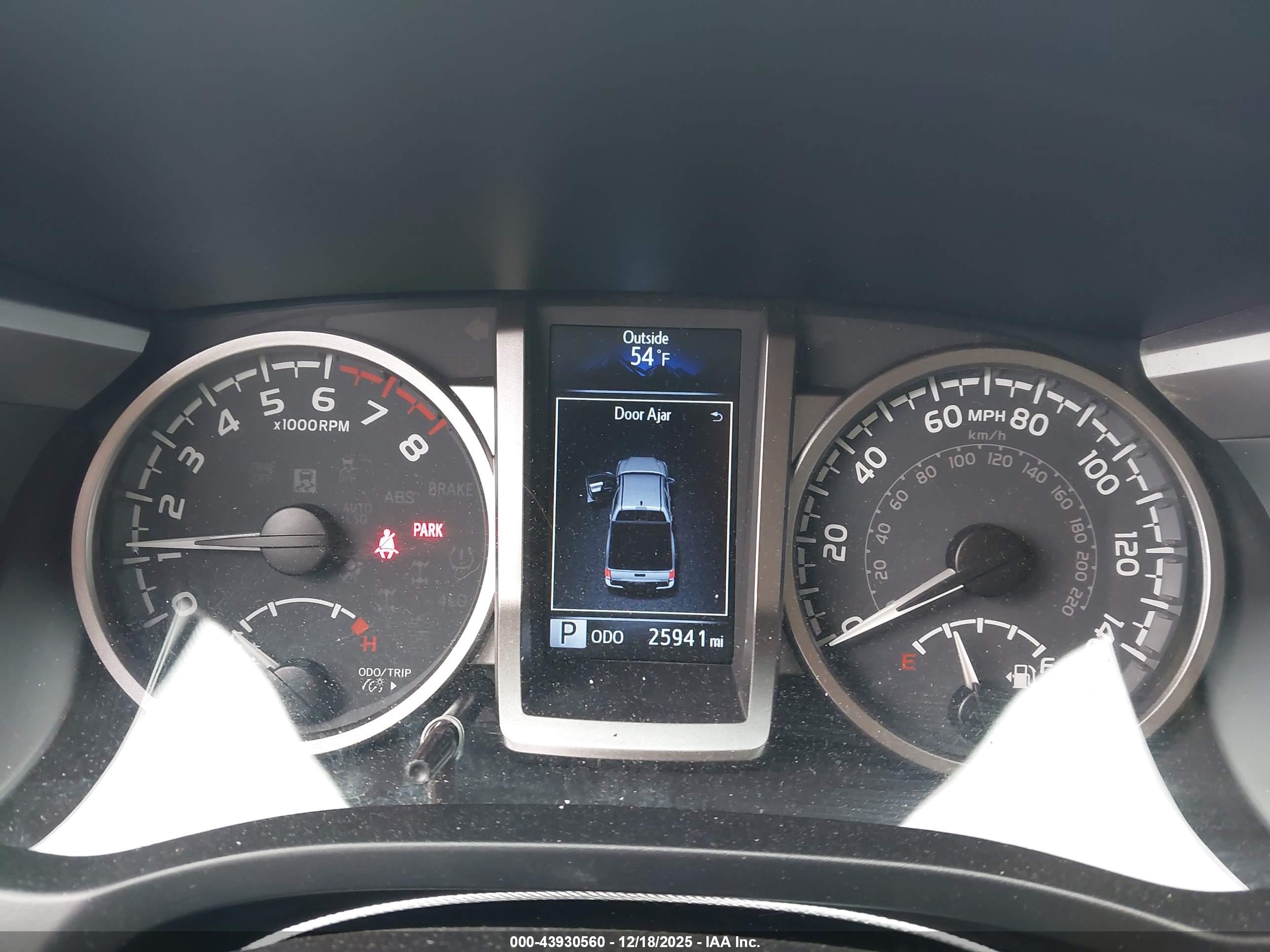 TOYOTA TACOMA image 7