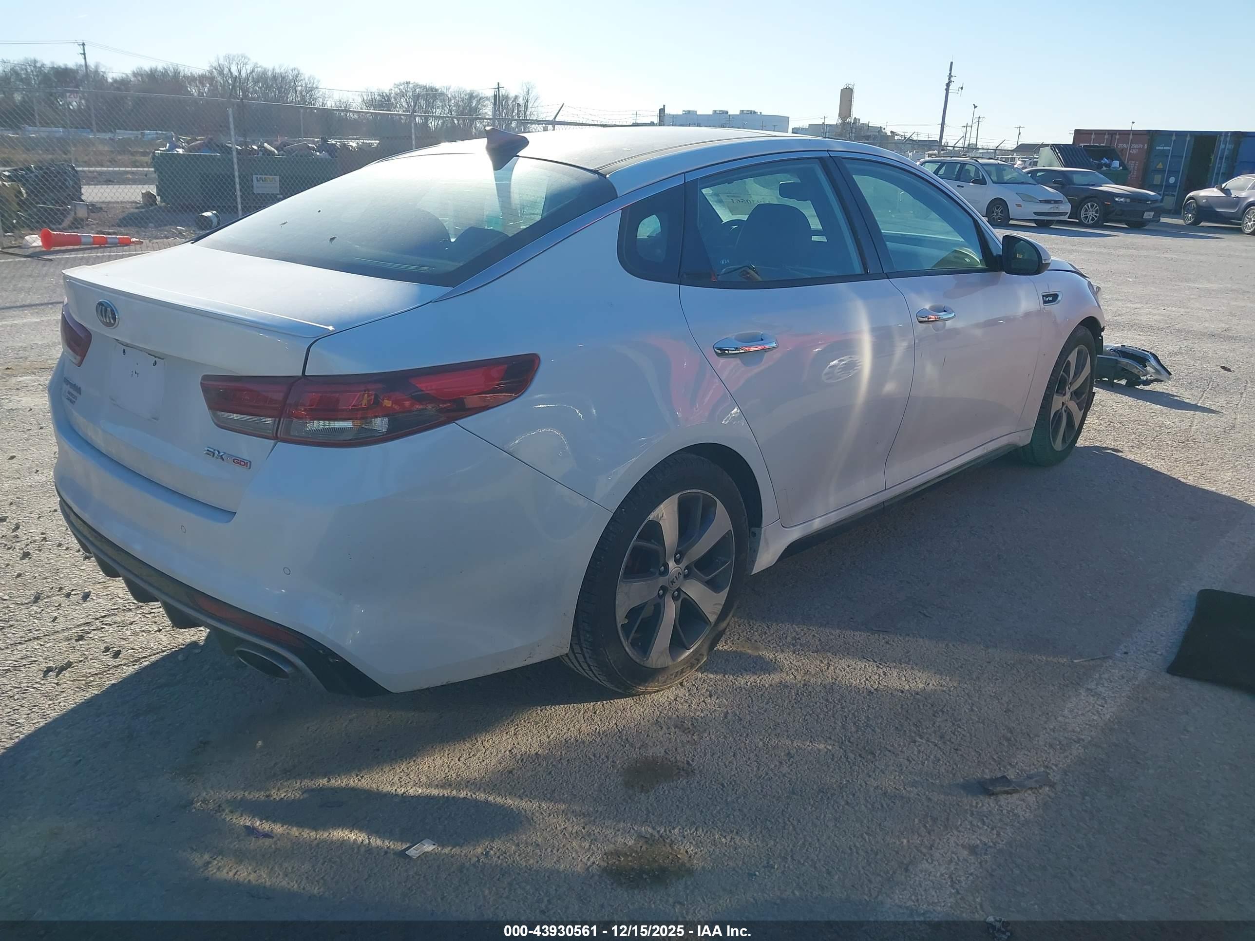 KIA OPTIMA image 4