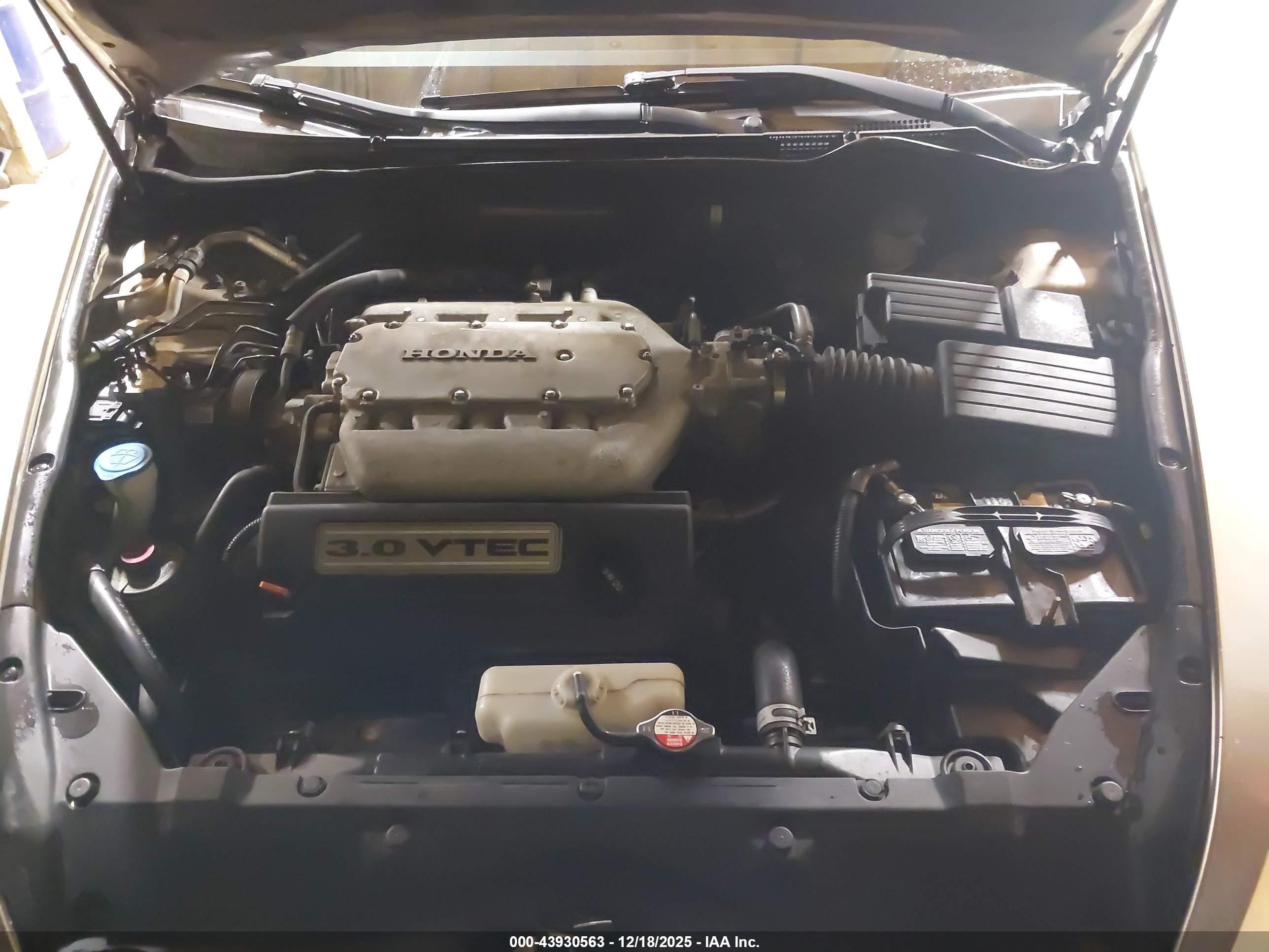 HONDA ACCORD image 10