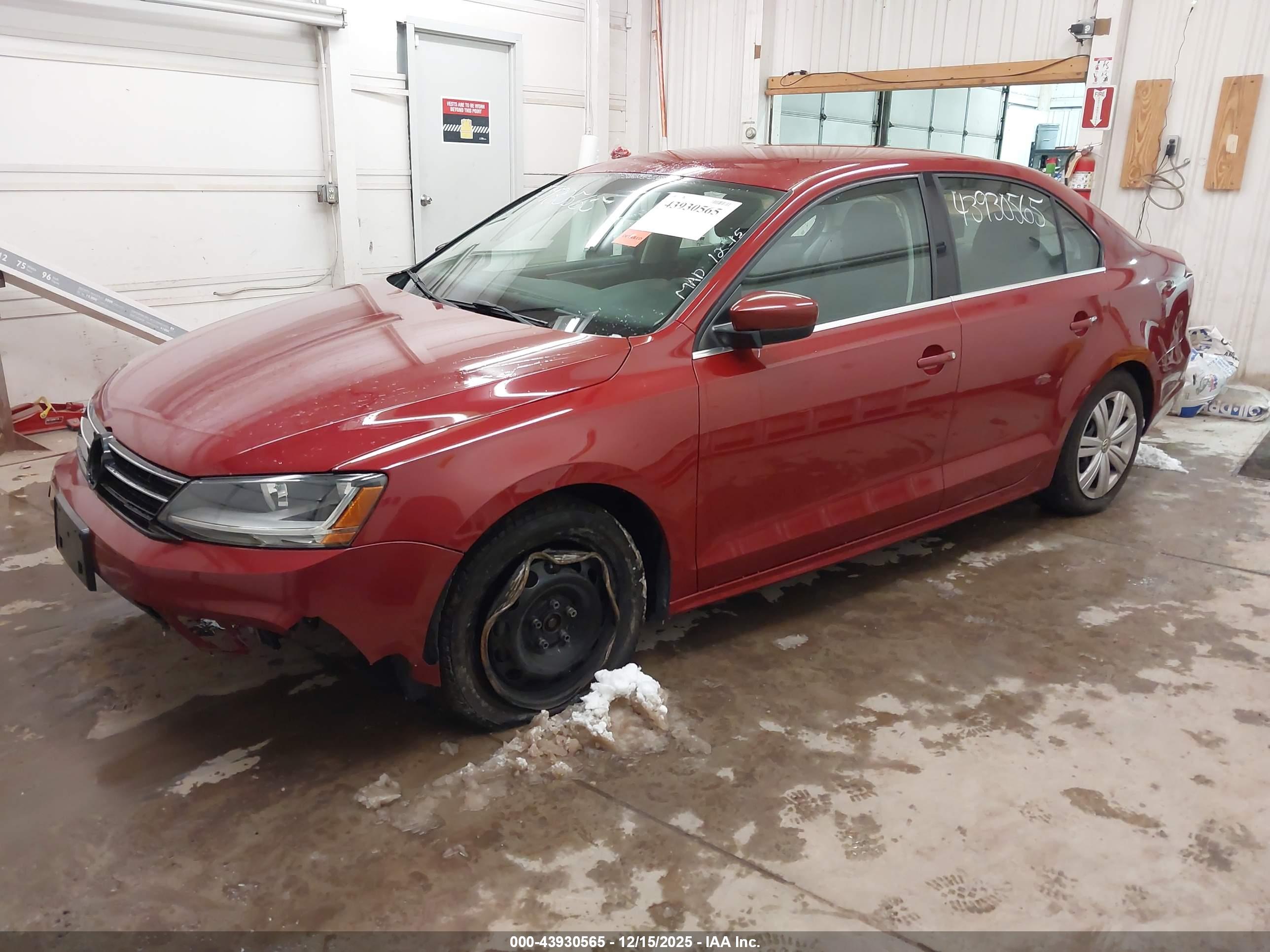 VOLKSWAGEN JETTA image 2
