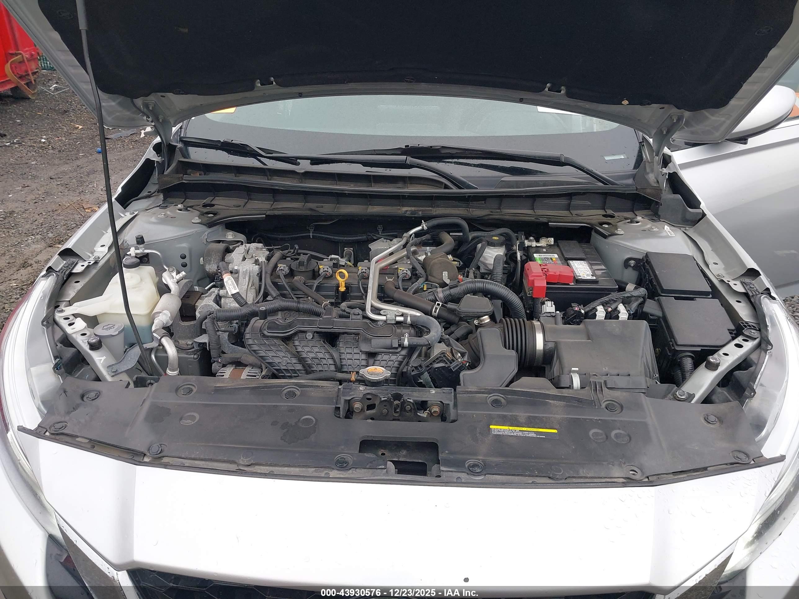 NISSAN ALTIMA image 10