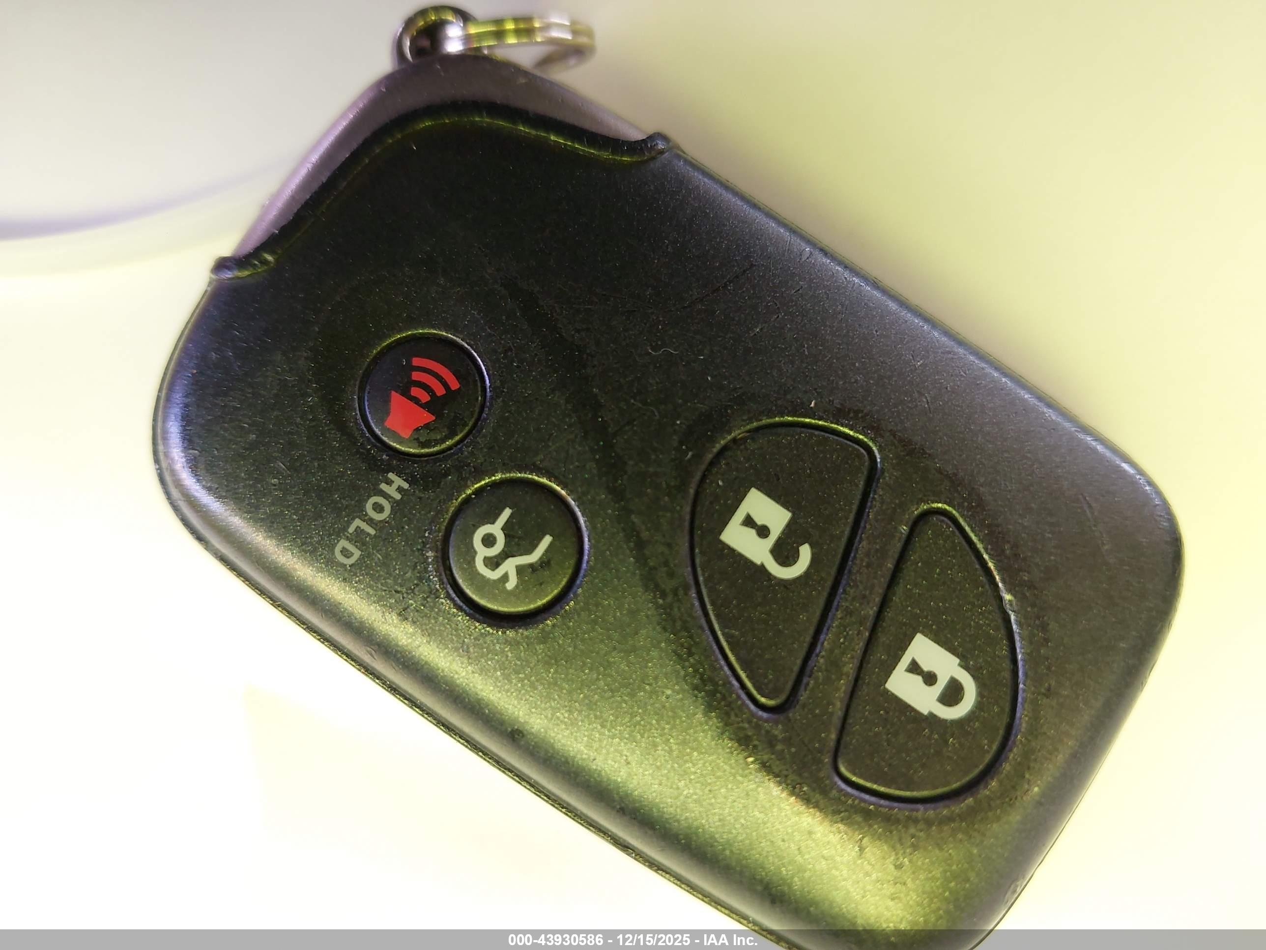 LEXUS IS image 11