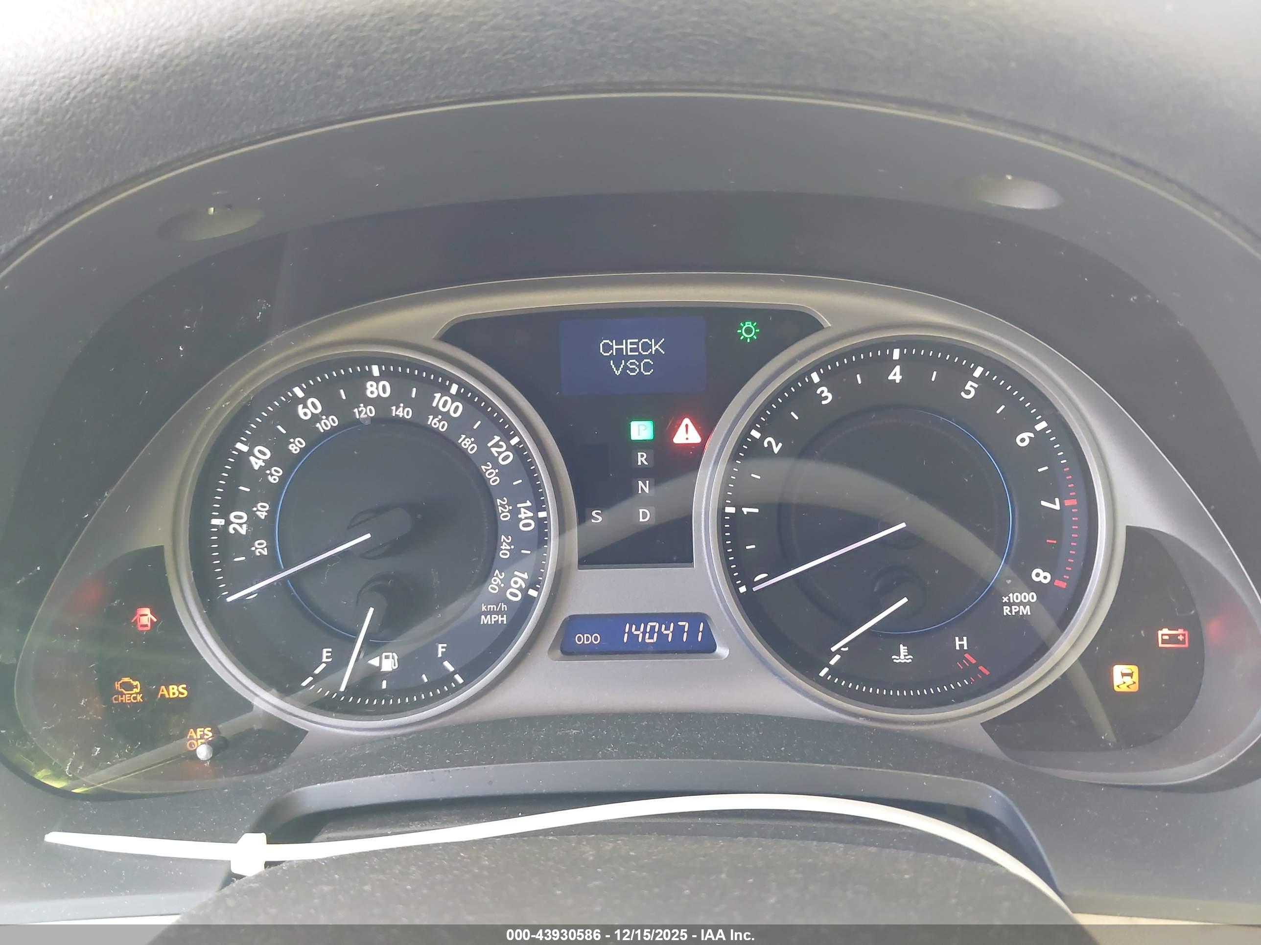 LEXUS IS image 7