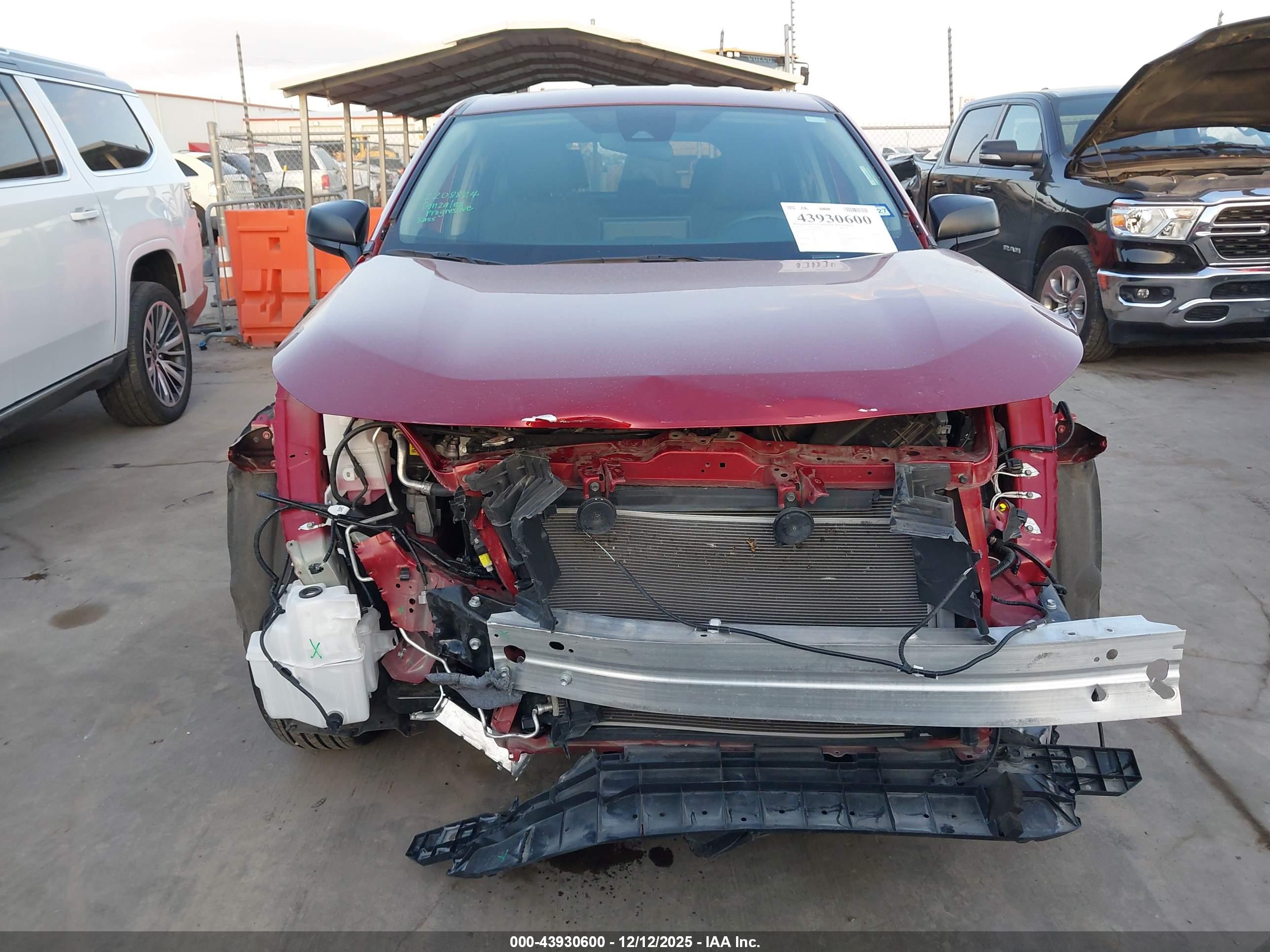 TOYOTA RAV4 image 6