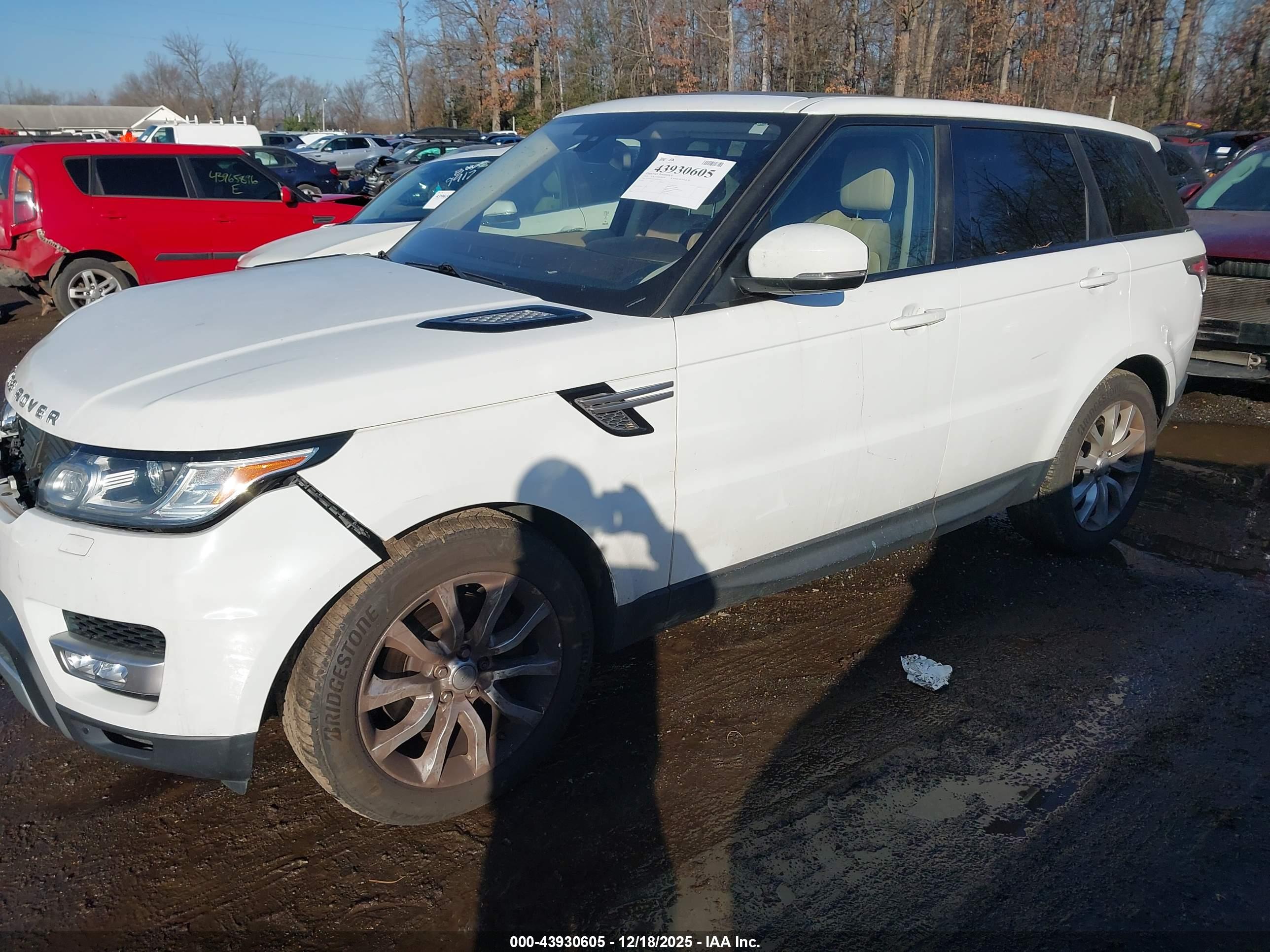 LAND ROVER image 2