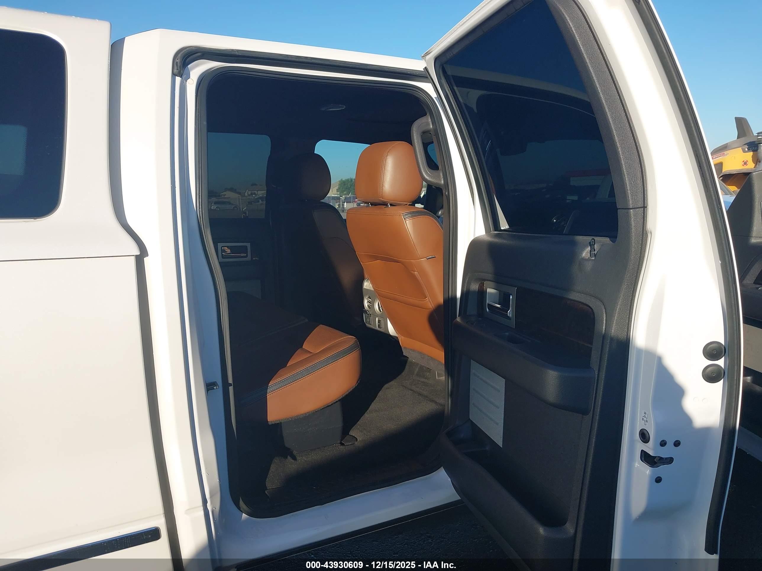 FORD F-150 image 8