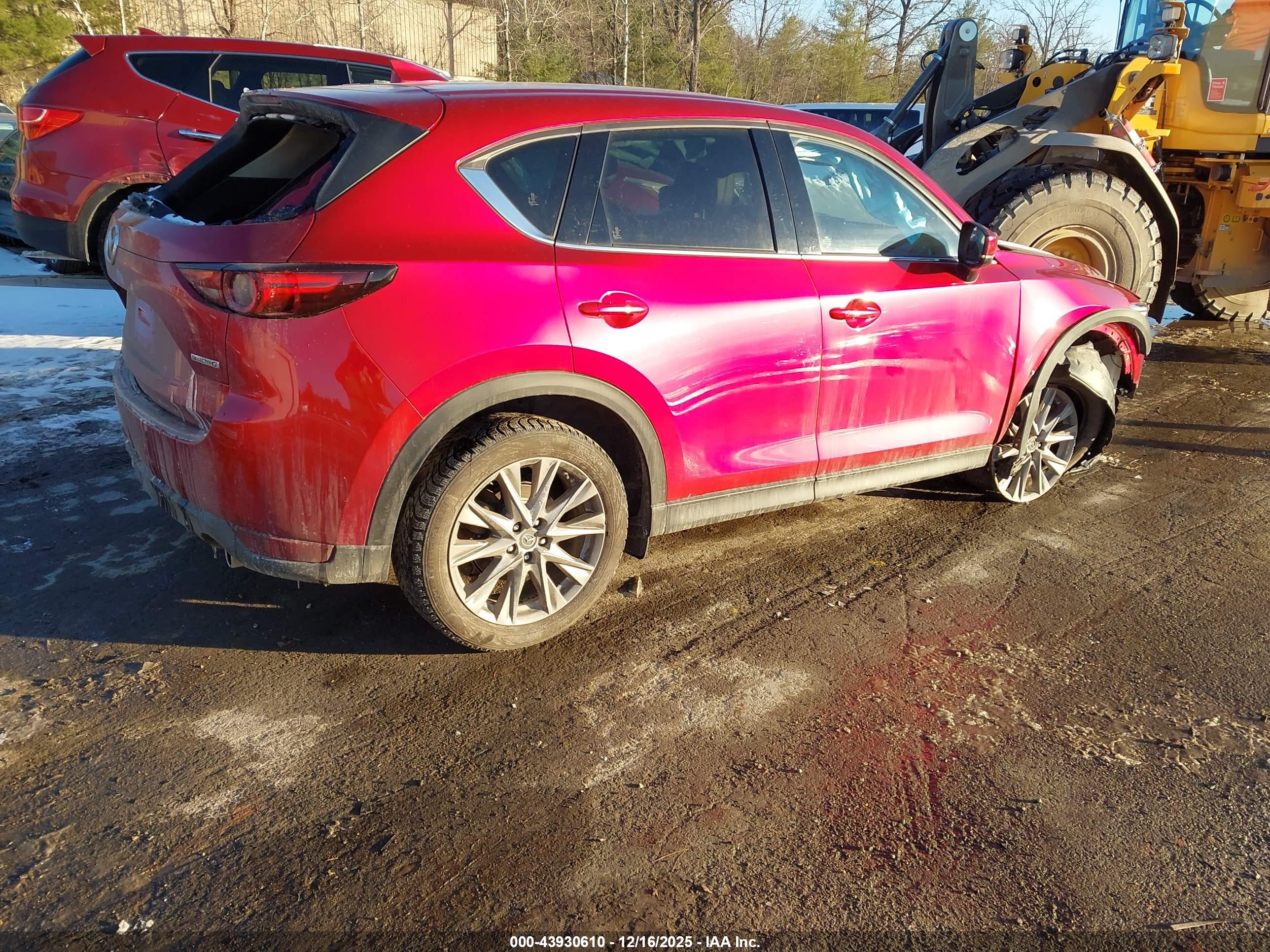 MAZDA CX-5 image 4