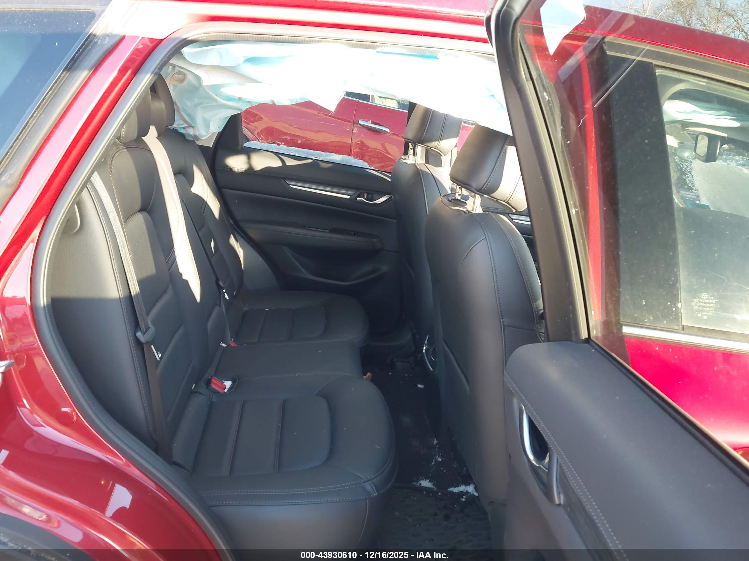 MAZDA CX-5 image 8
