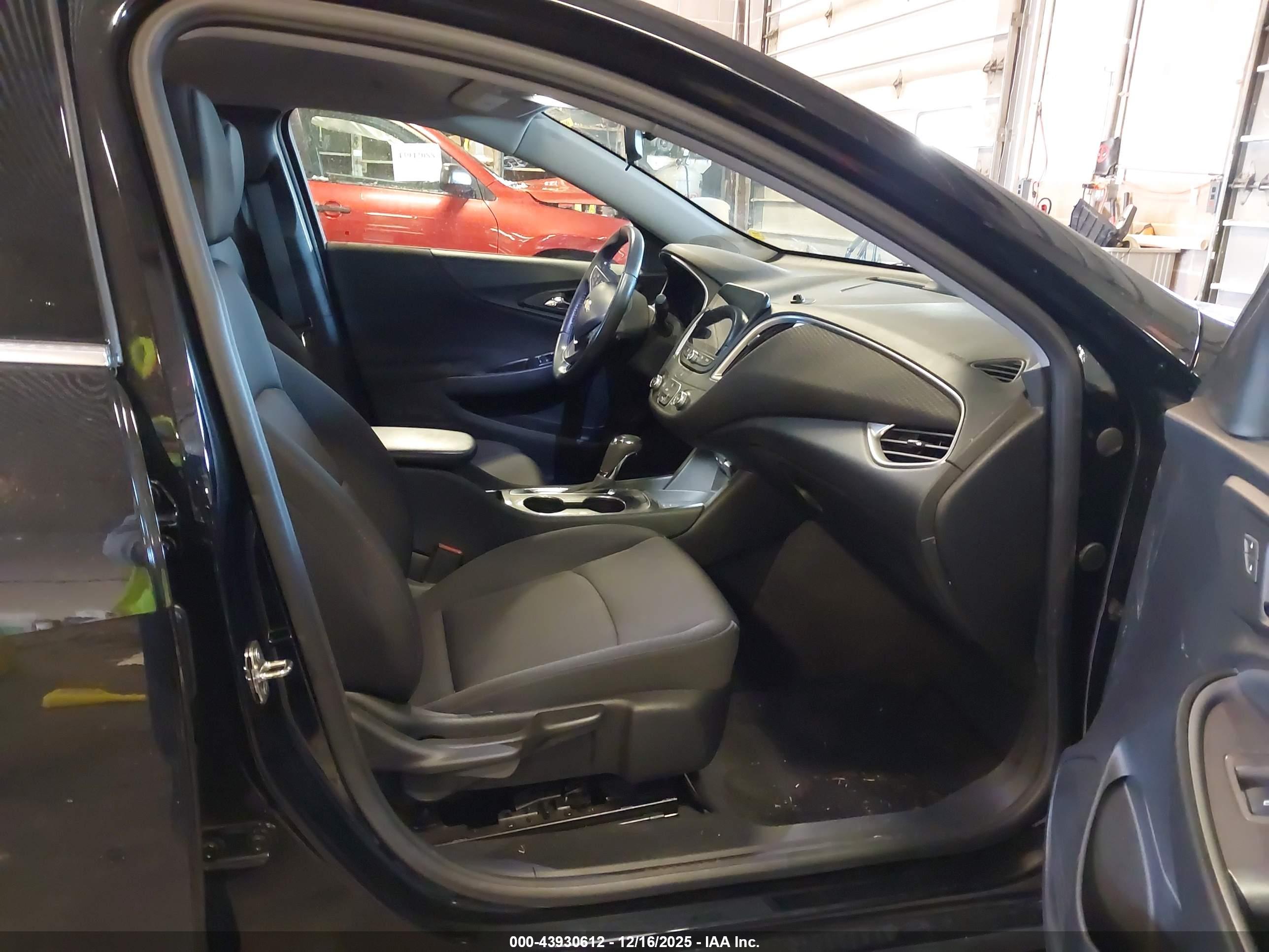 CHEVROLET MALIBU image 5
