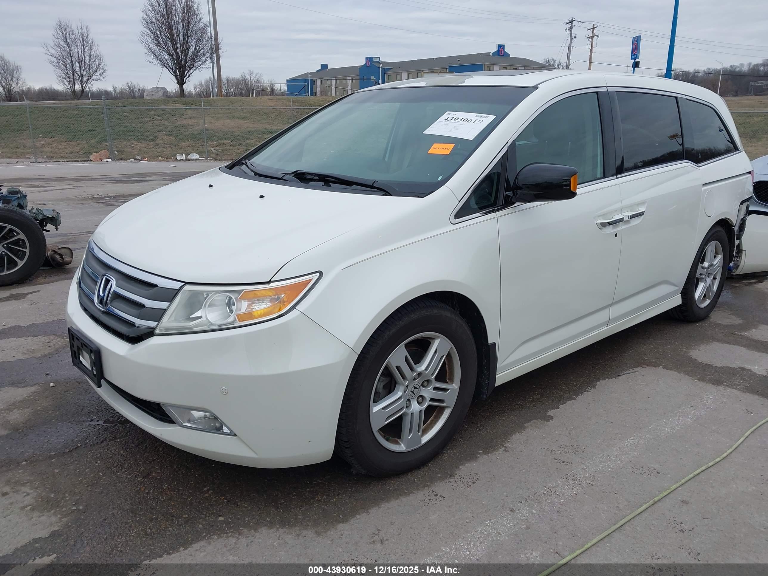 HONDA ODYSSEY image 2