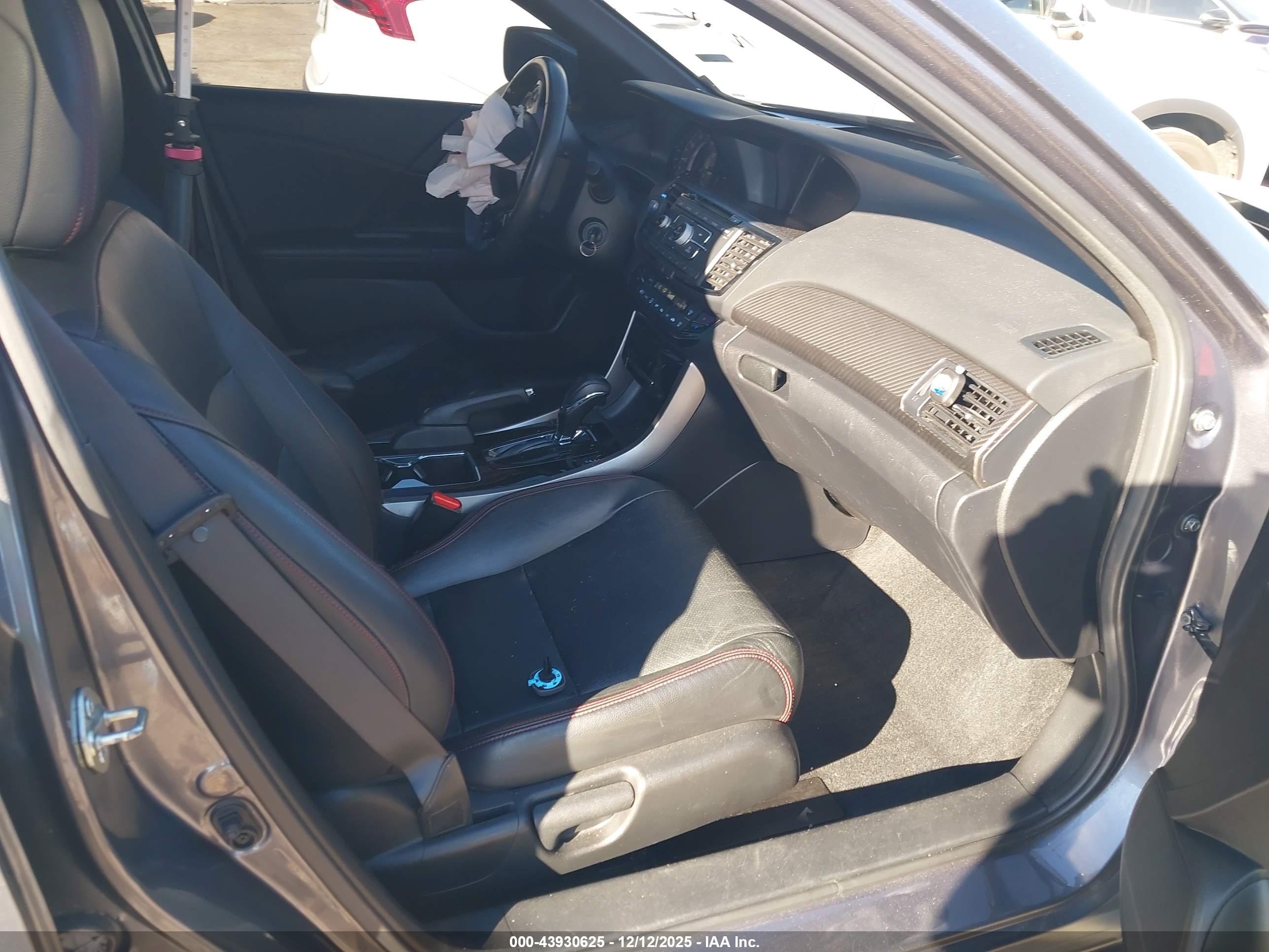 HONDA ACCORD image 5