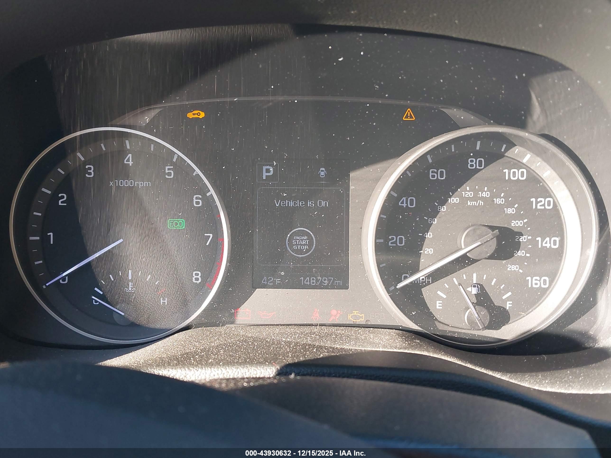 HYUNDAI ELANTRA image 7