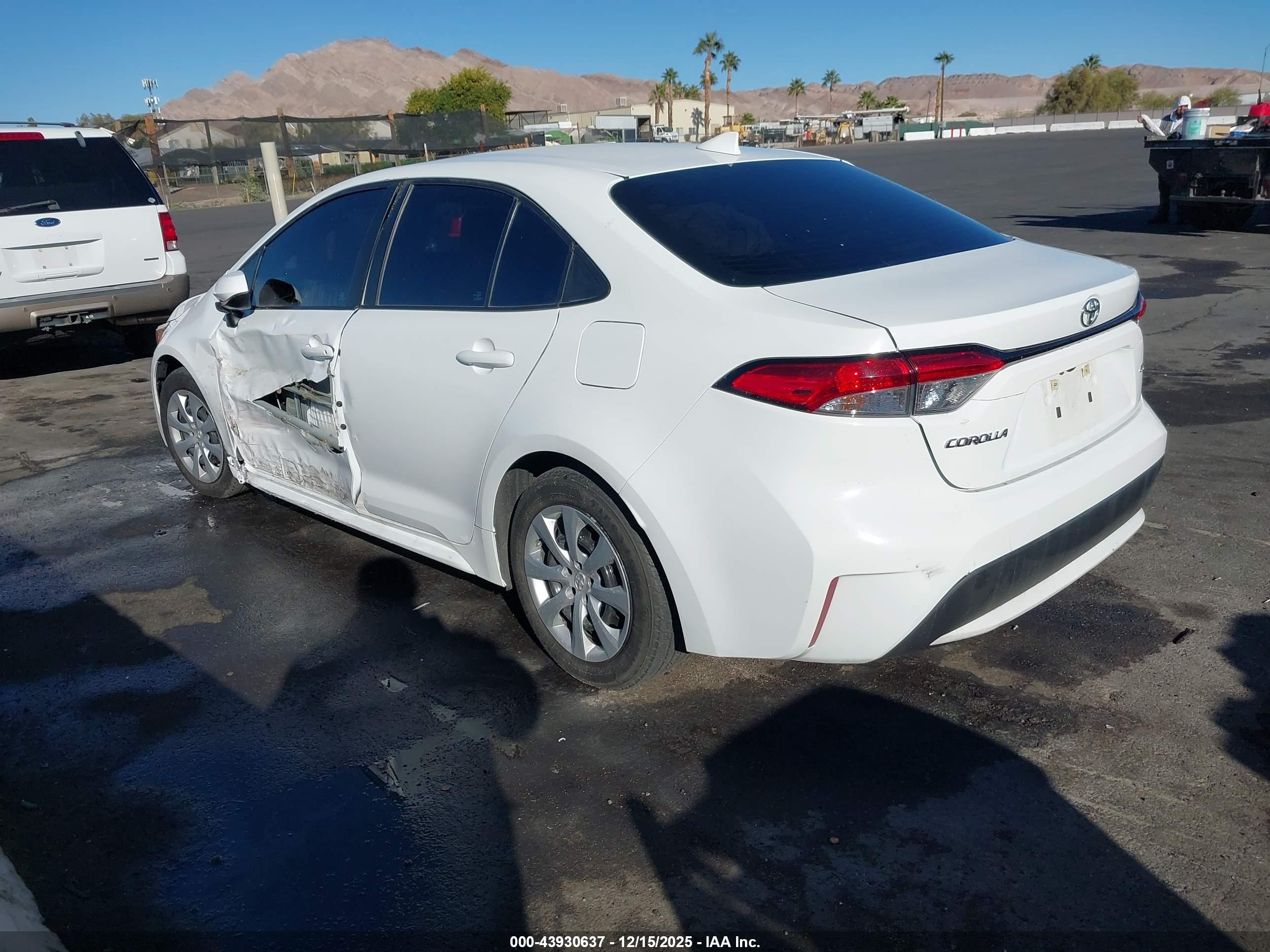 TOYOTA COROLLA image 3