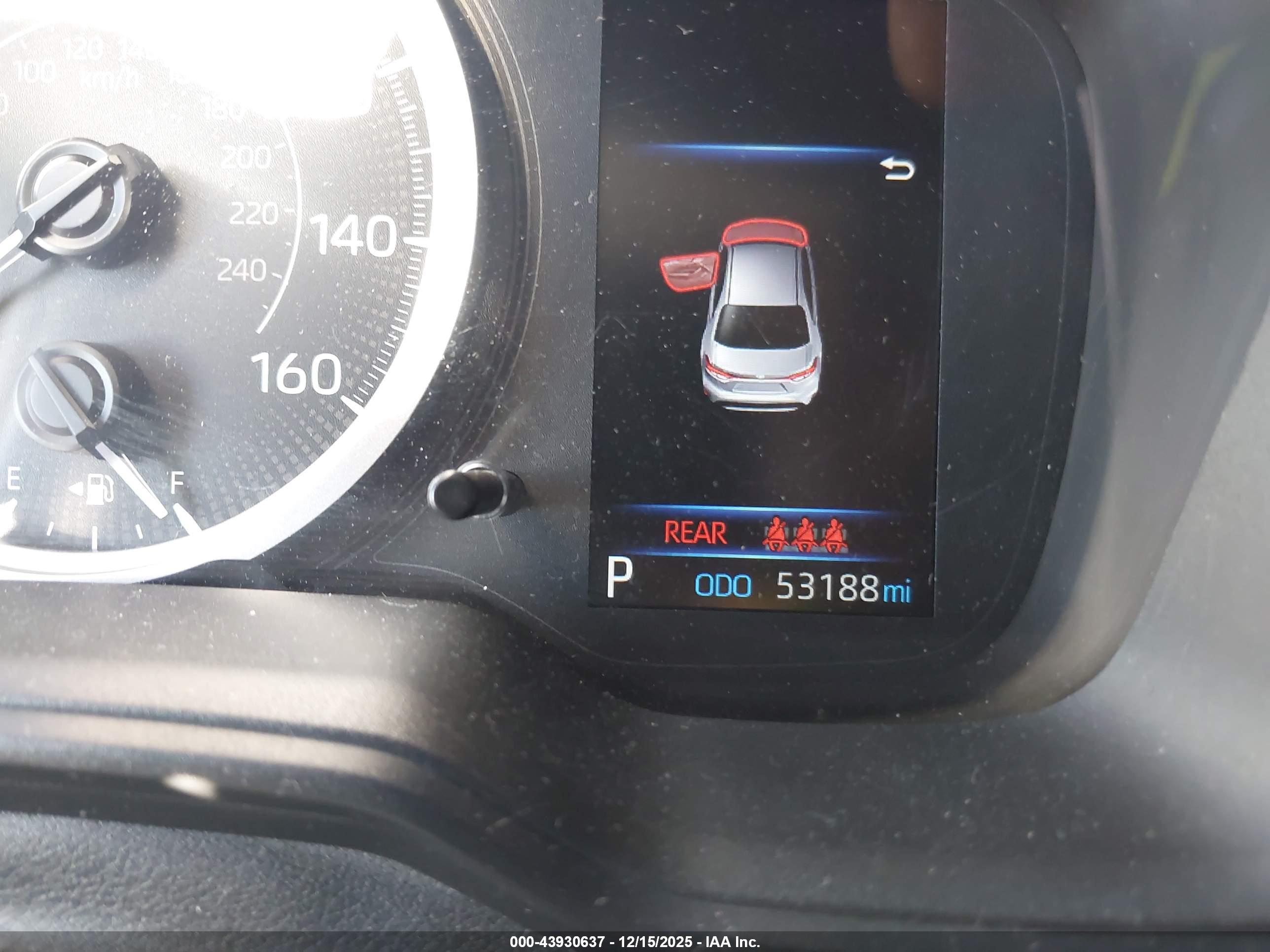 TOYOTA COROLLA image 7
