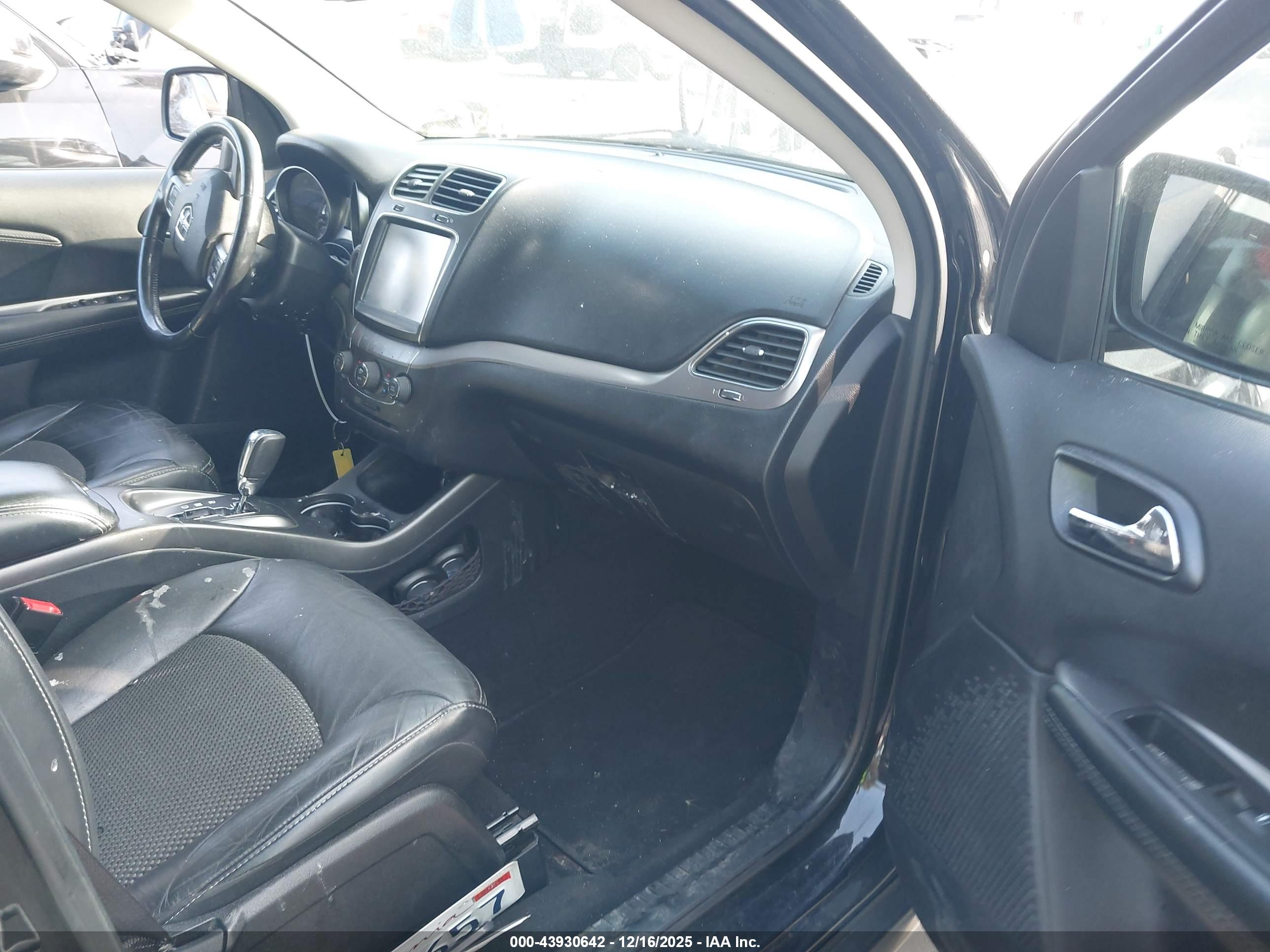 DODGE JOURNEY image 5