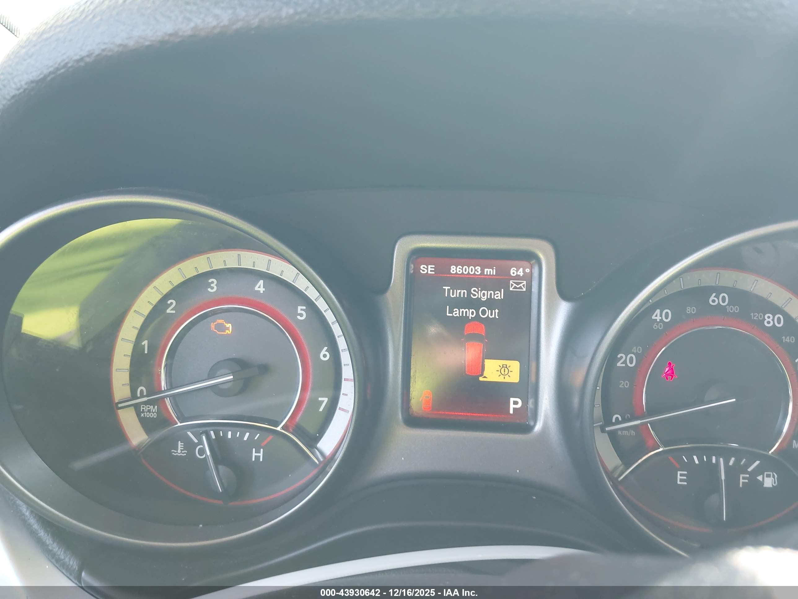 DODGE JOURNEY image 7