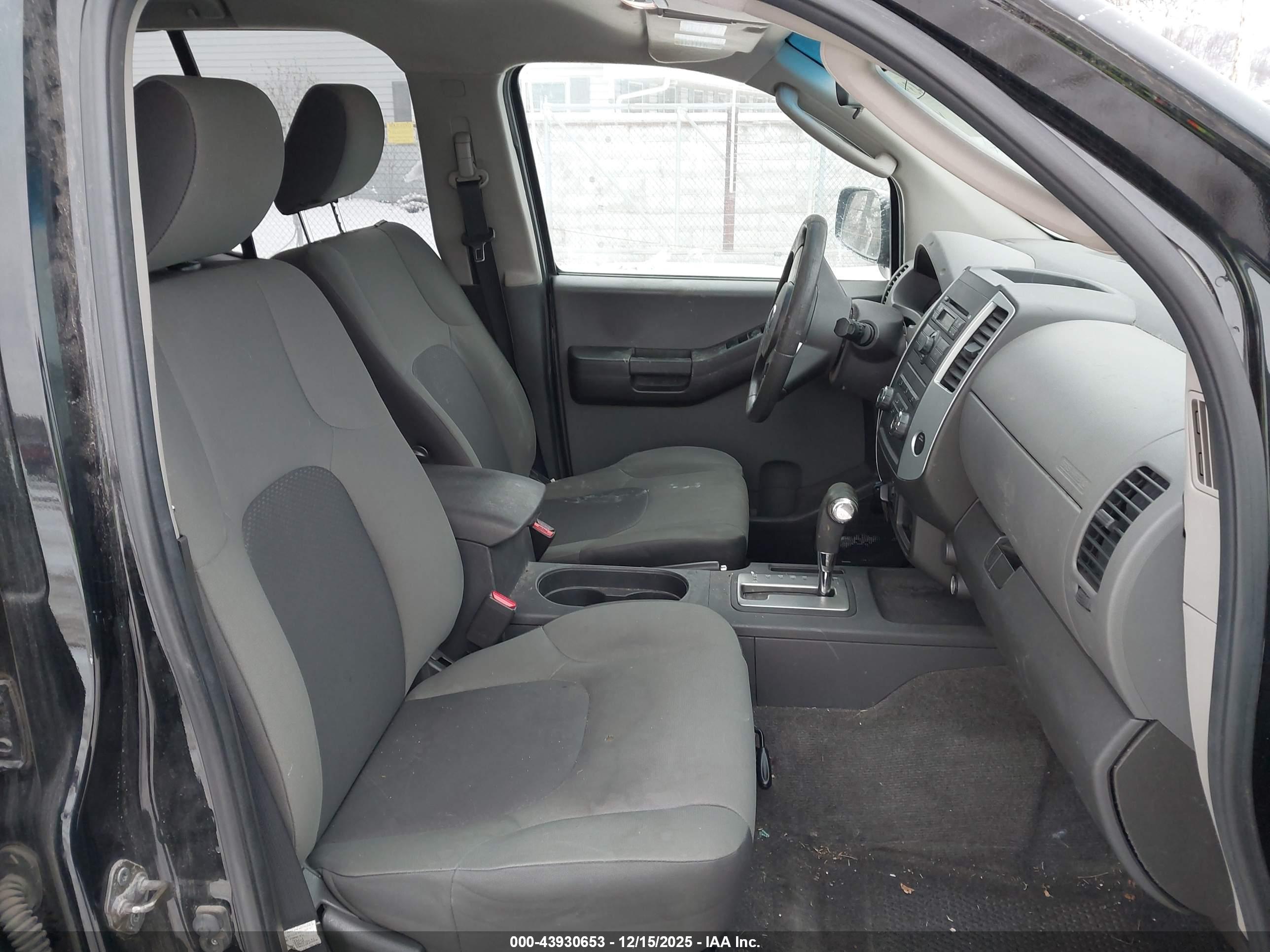 NISSAN XTERRA image 5