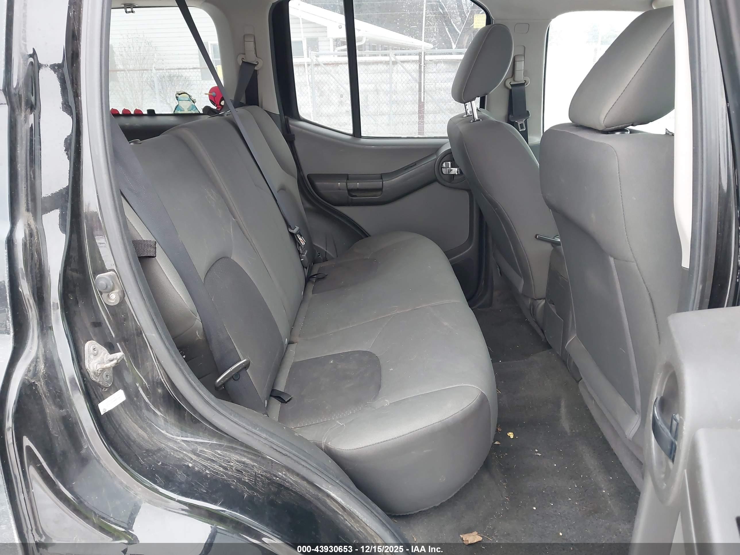 NISSAN XTERRA image 8