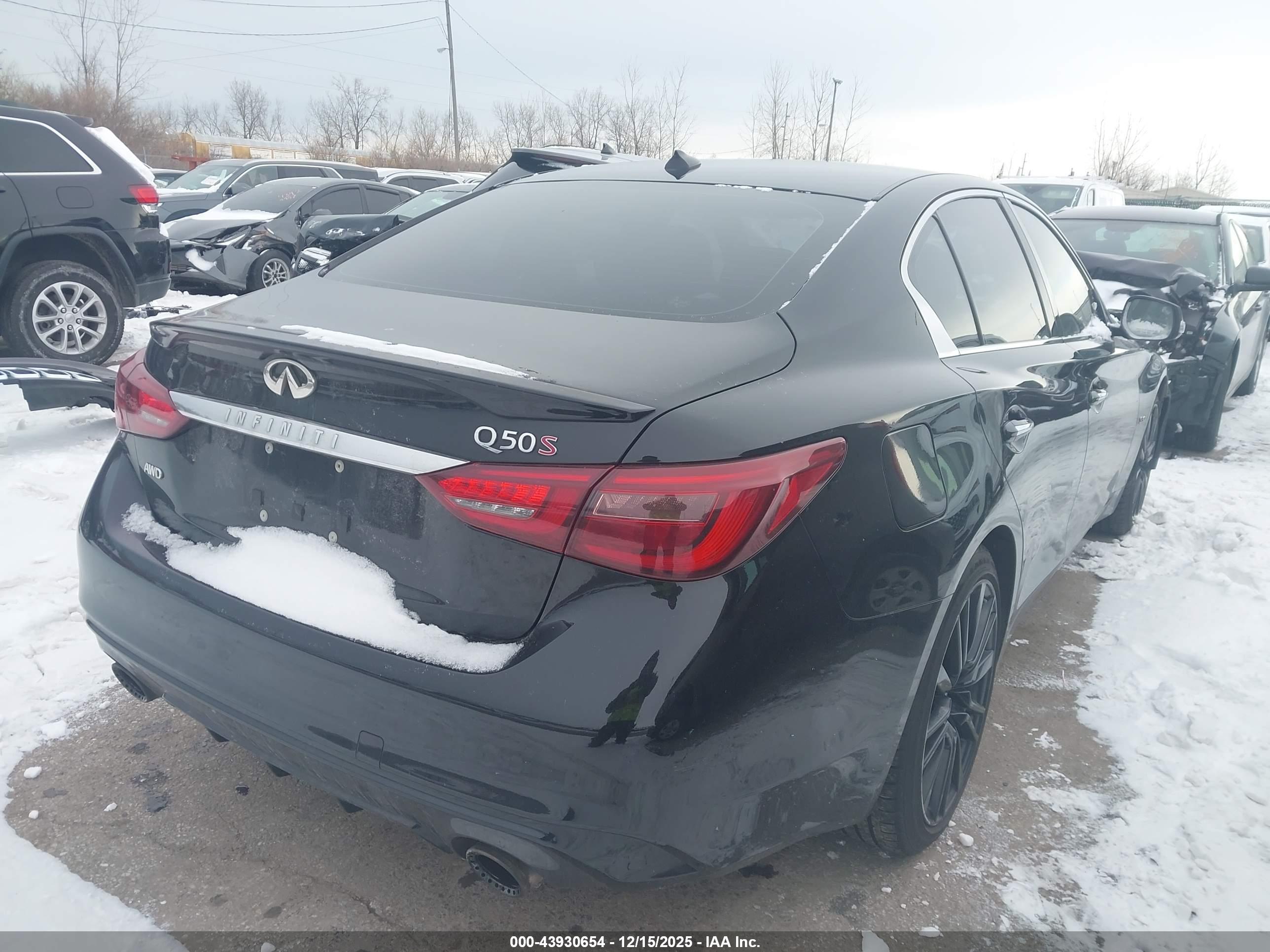 INFINITI Q50 image 4
