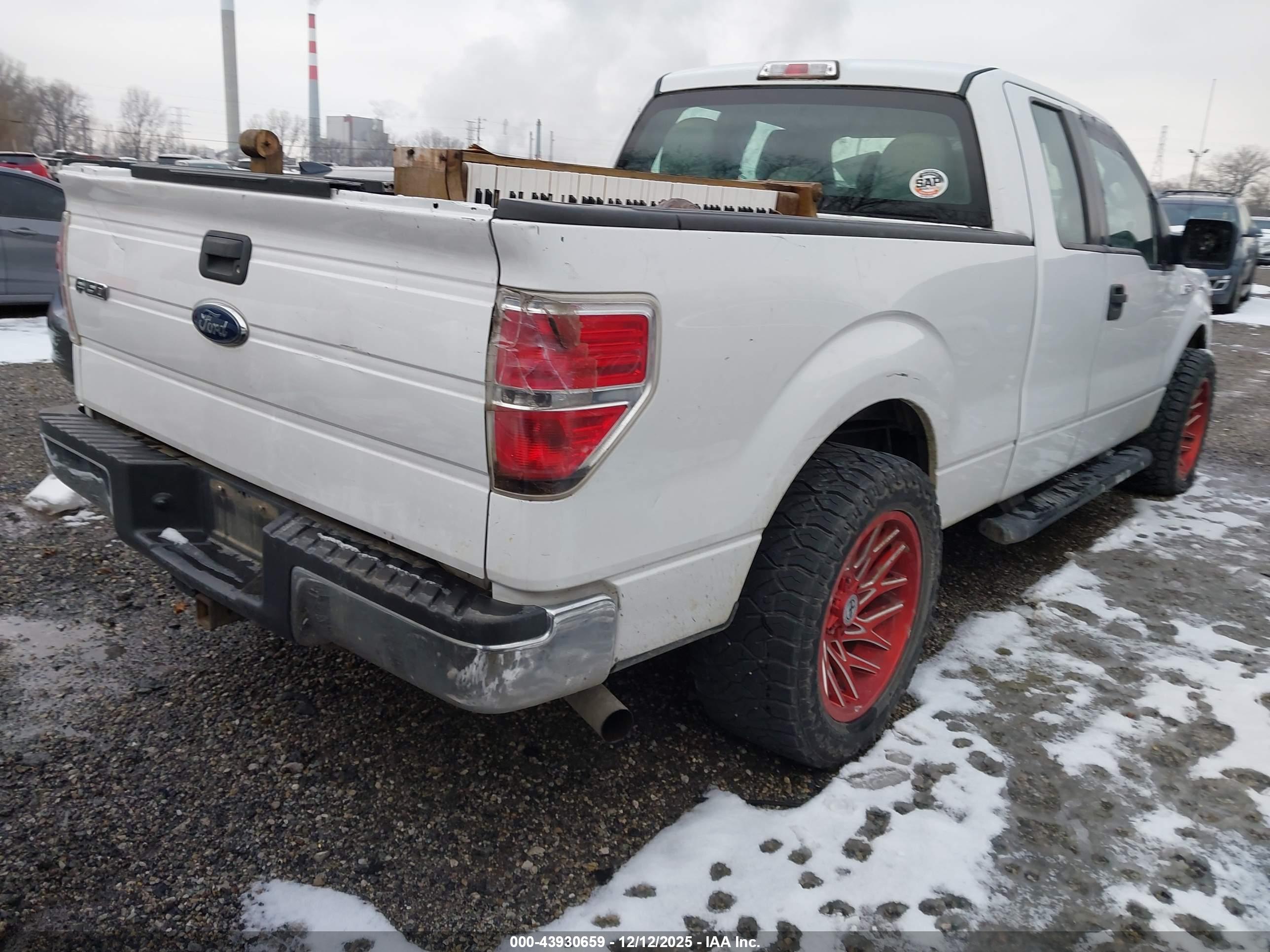FORD F-150 image 4