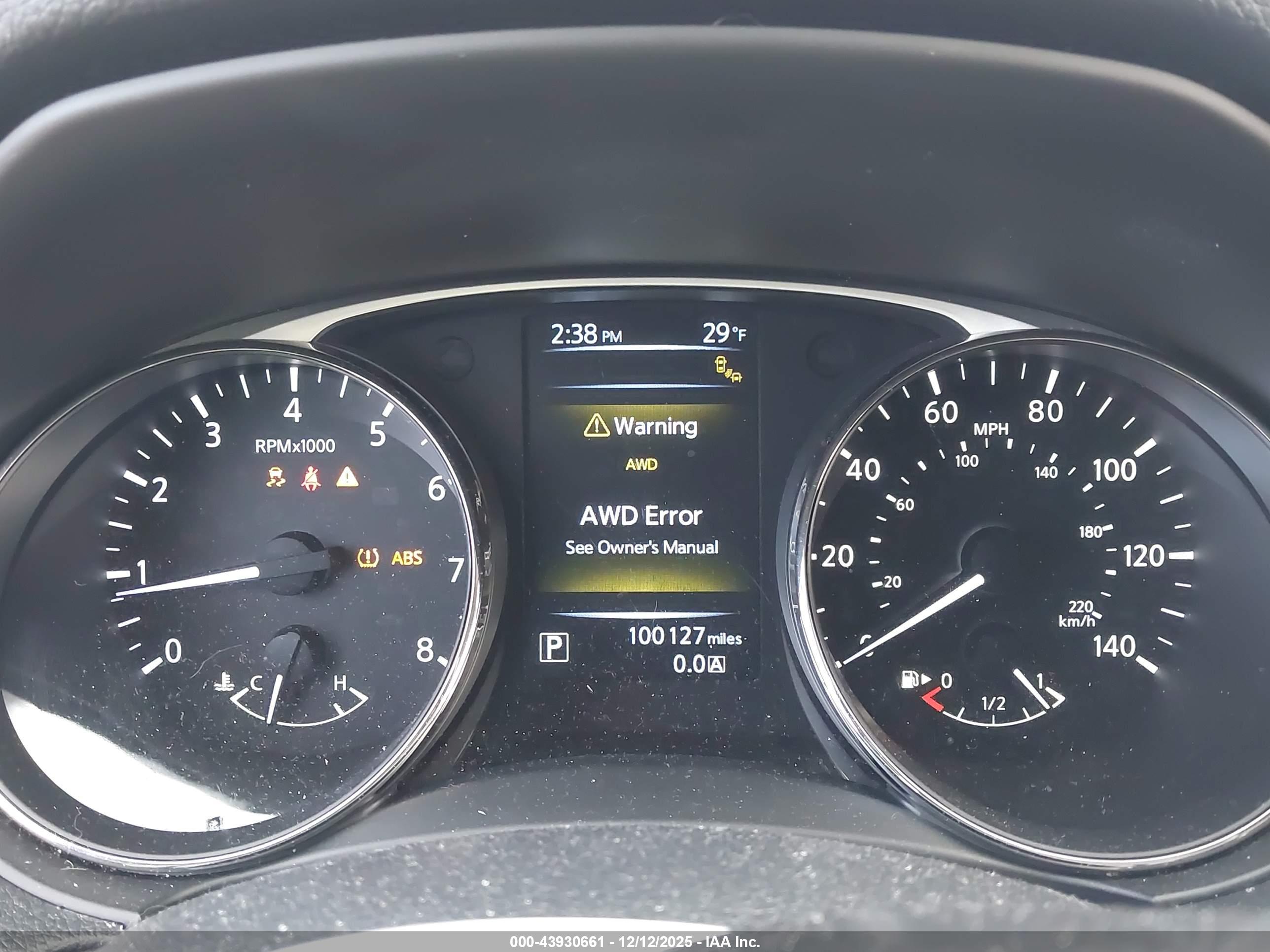 NISSAN ROGUE image 7