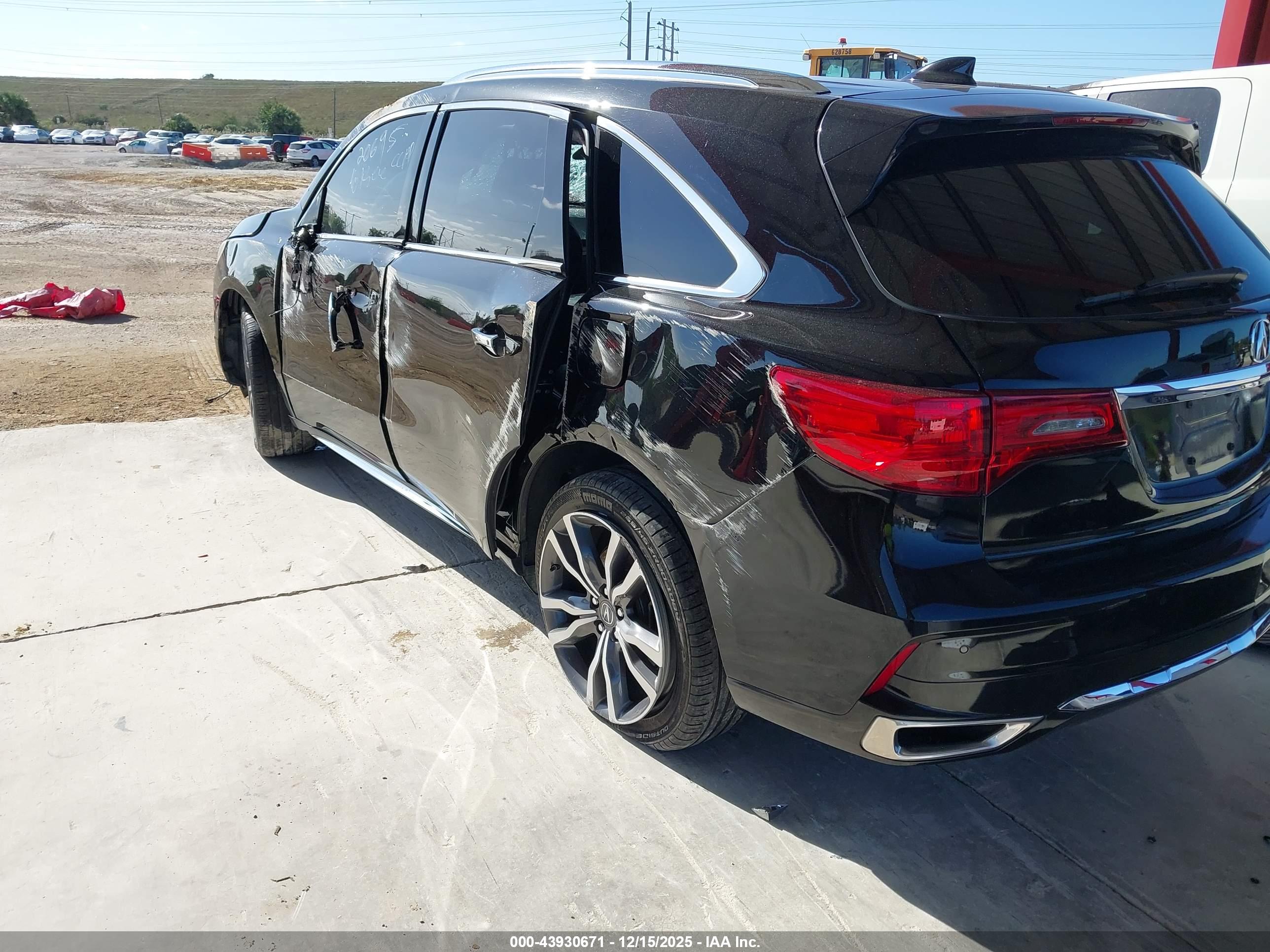 ACURA MDX image 3