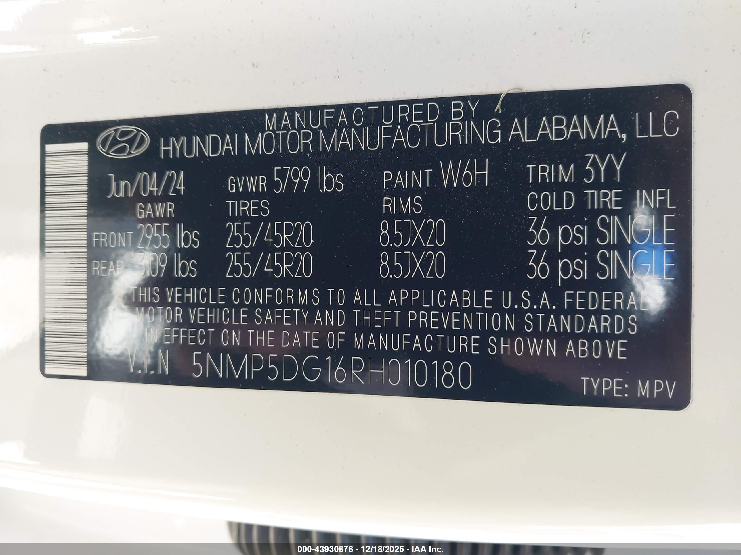 HYUNDAI SANTA image 9