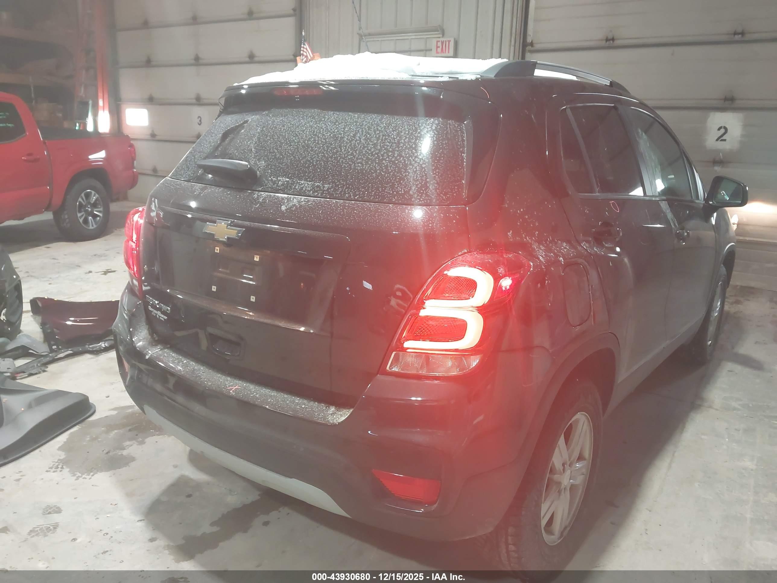 CHEVROLET TRAX image 4