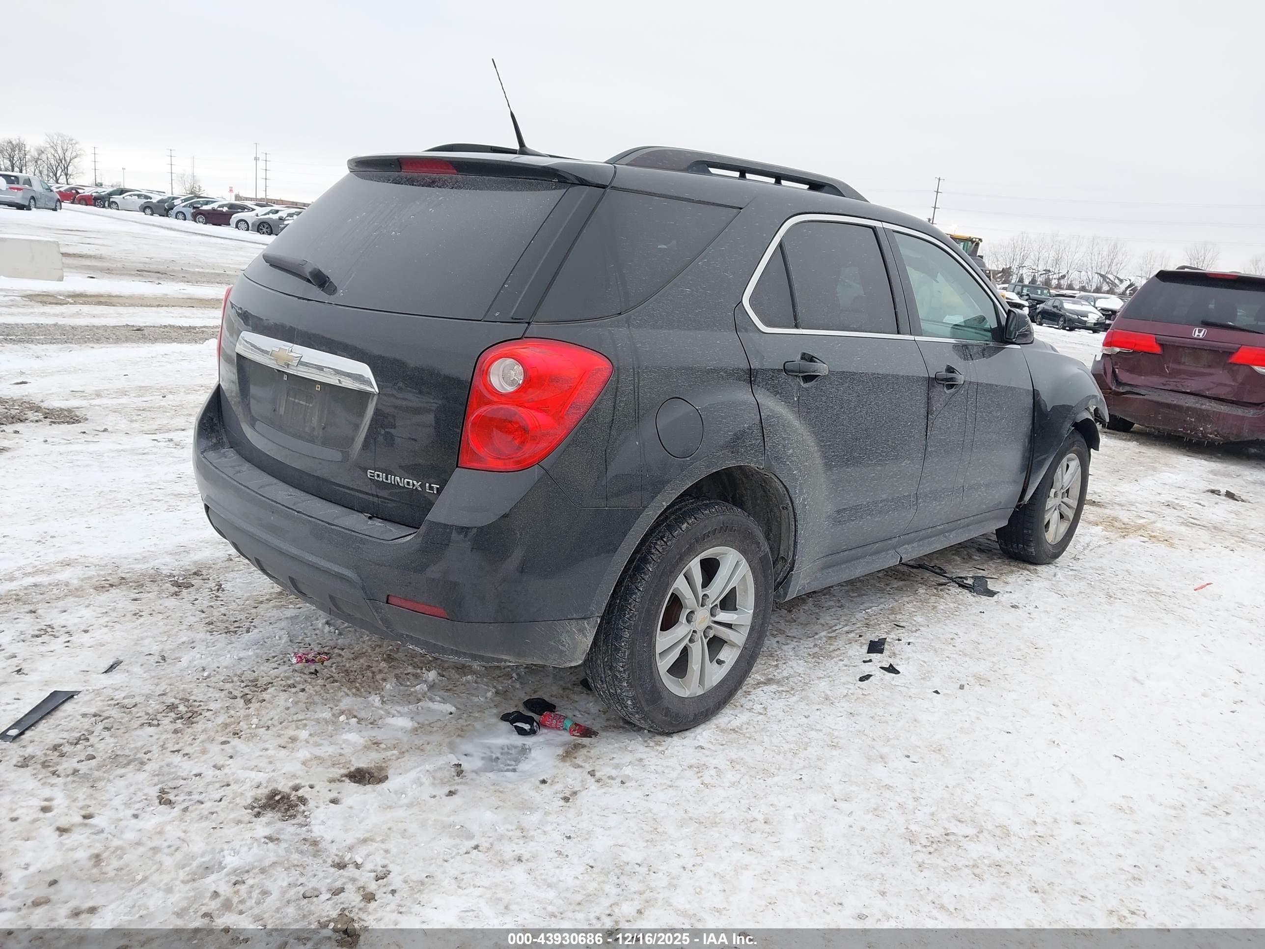 CHEVROLET EQUINOX image 4