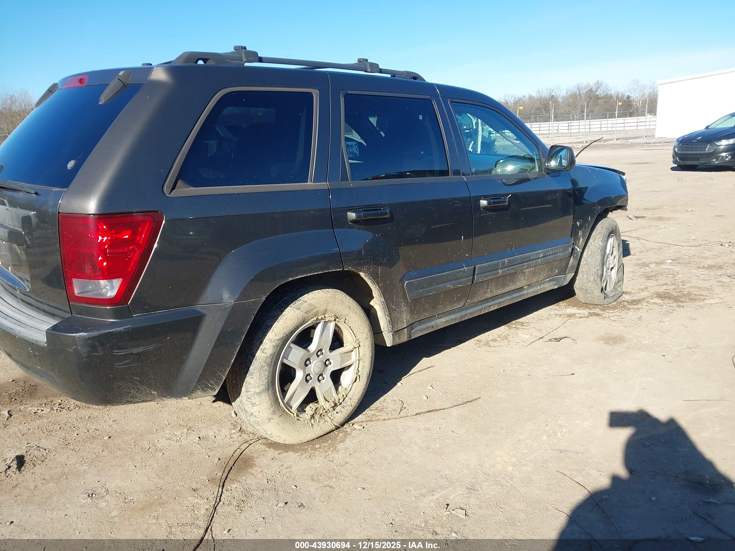 JEEP GRAND image 4