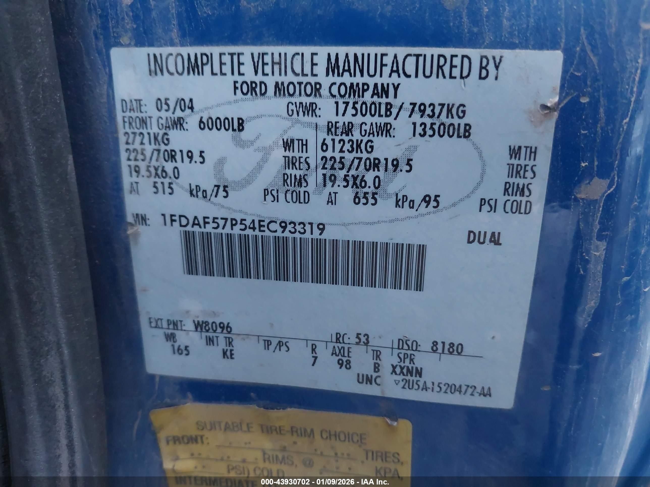 FORD F-550 image 9
