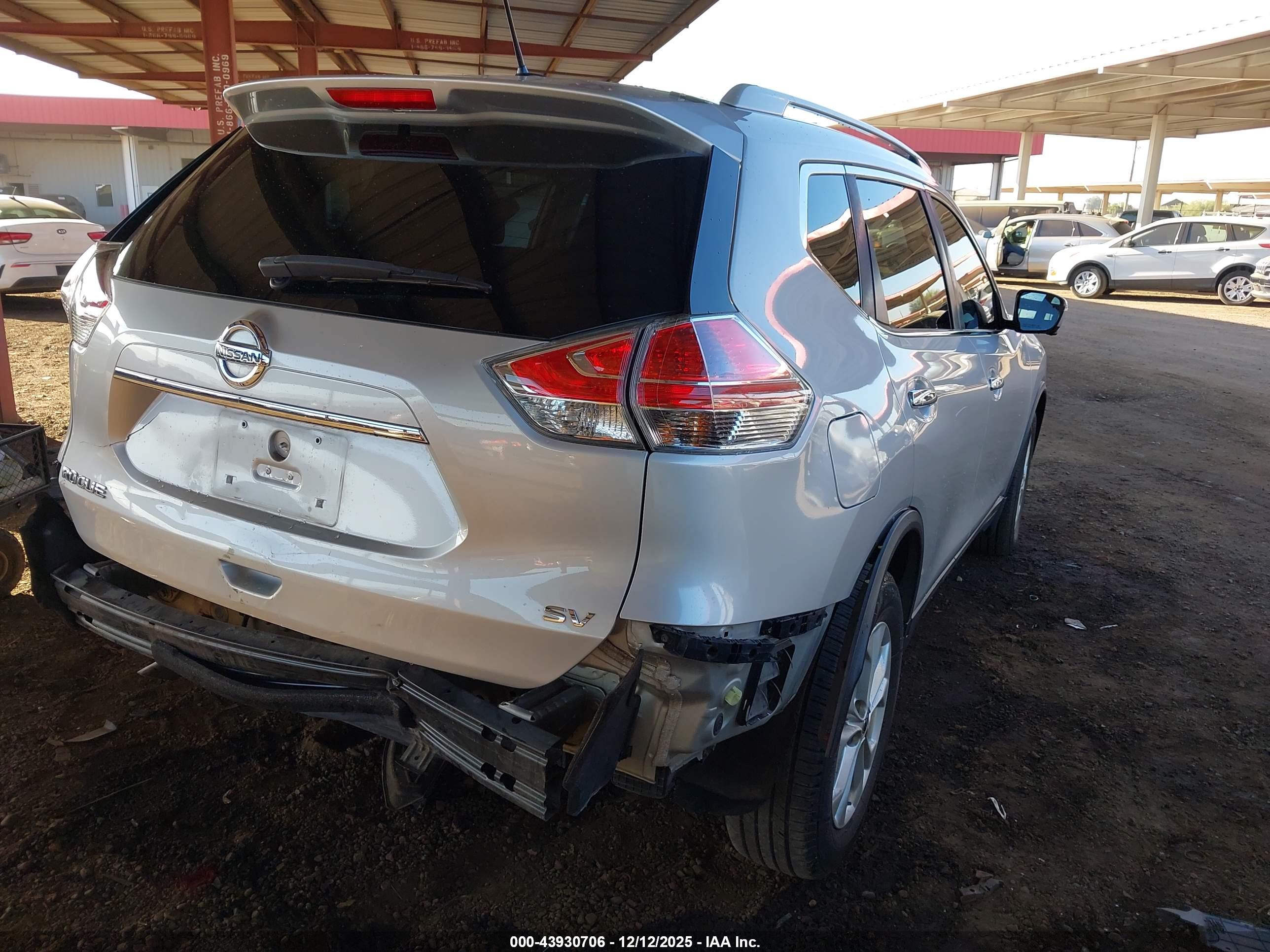 NISSAN ROGUE image 4