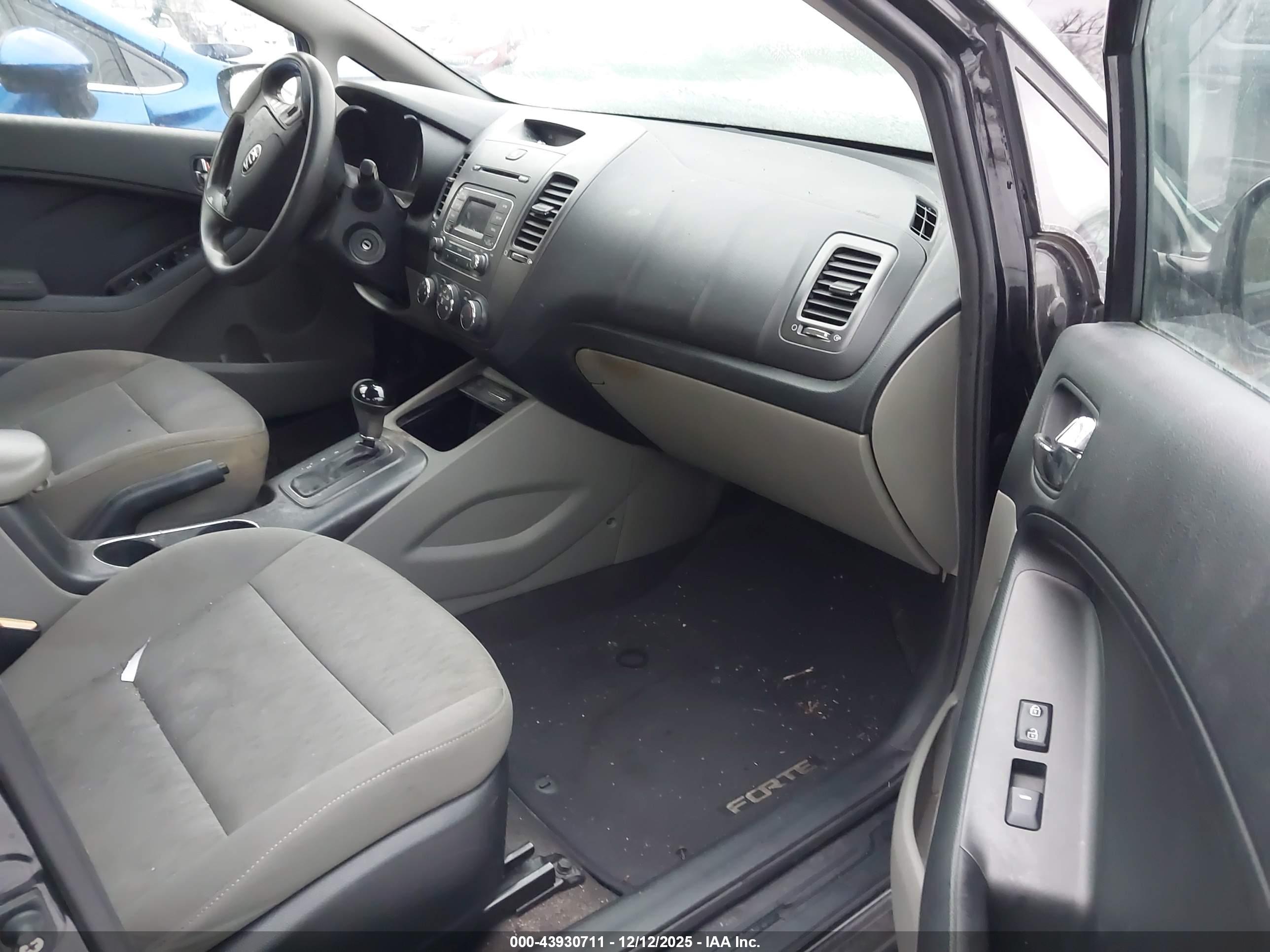 KIA FORTE image 5