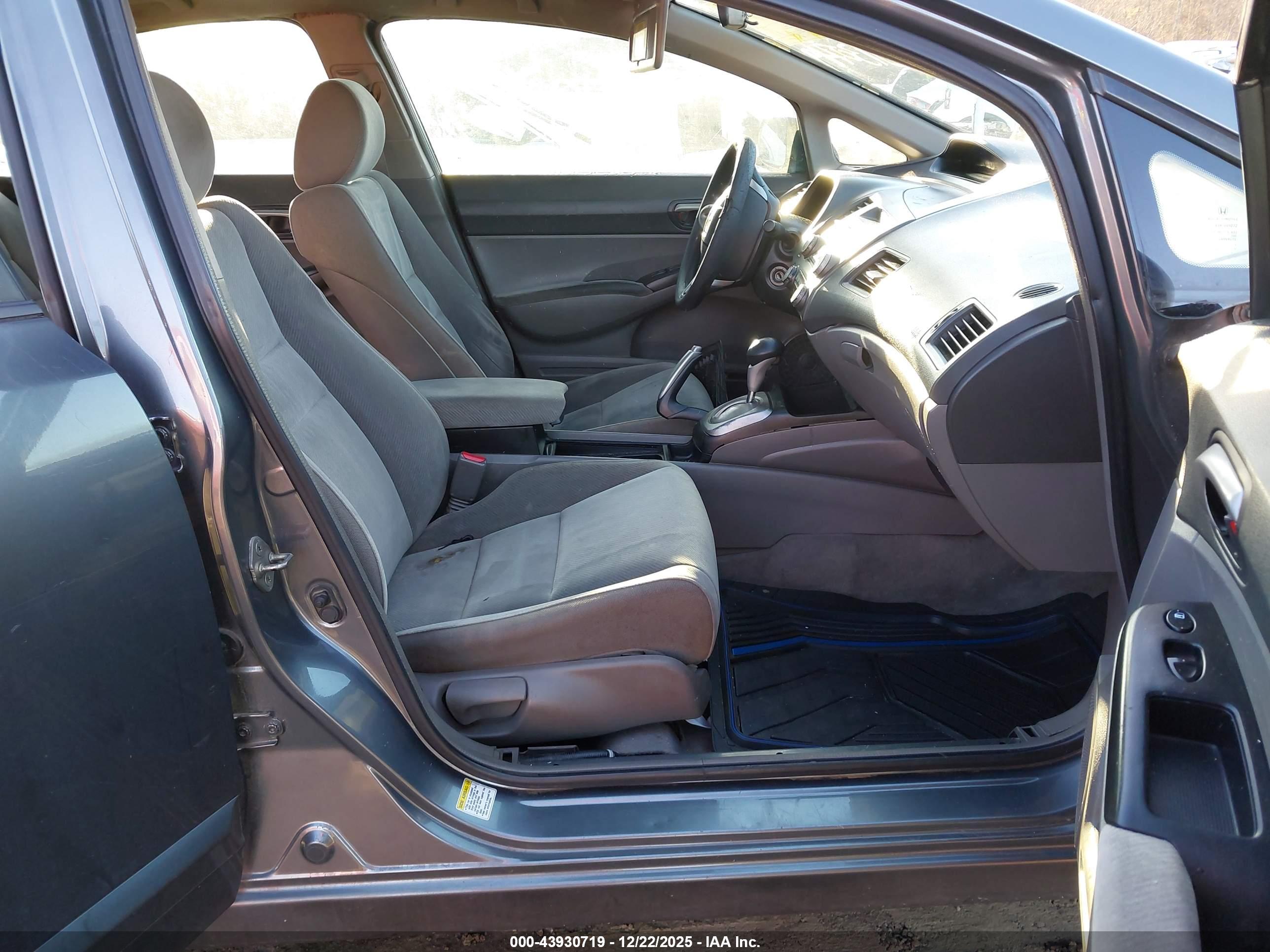 HONDA CIVIC image 5