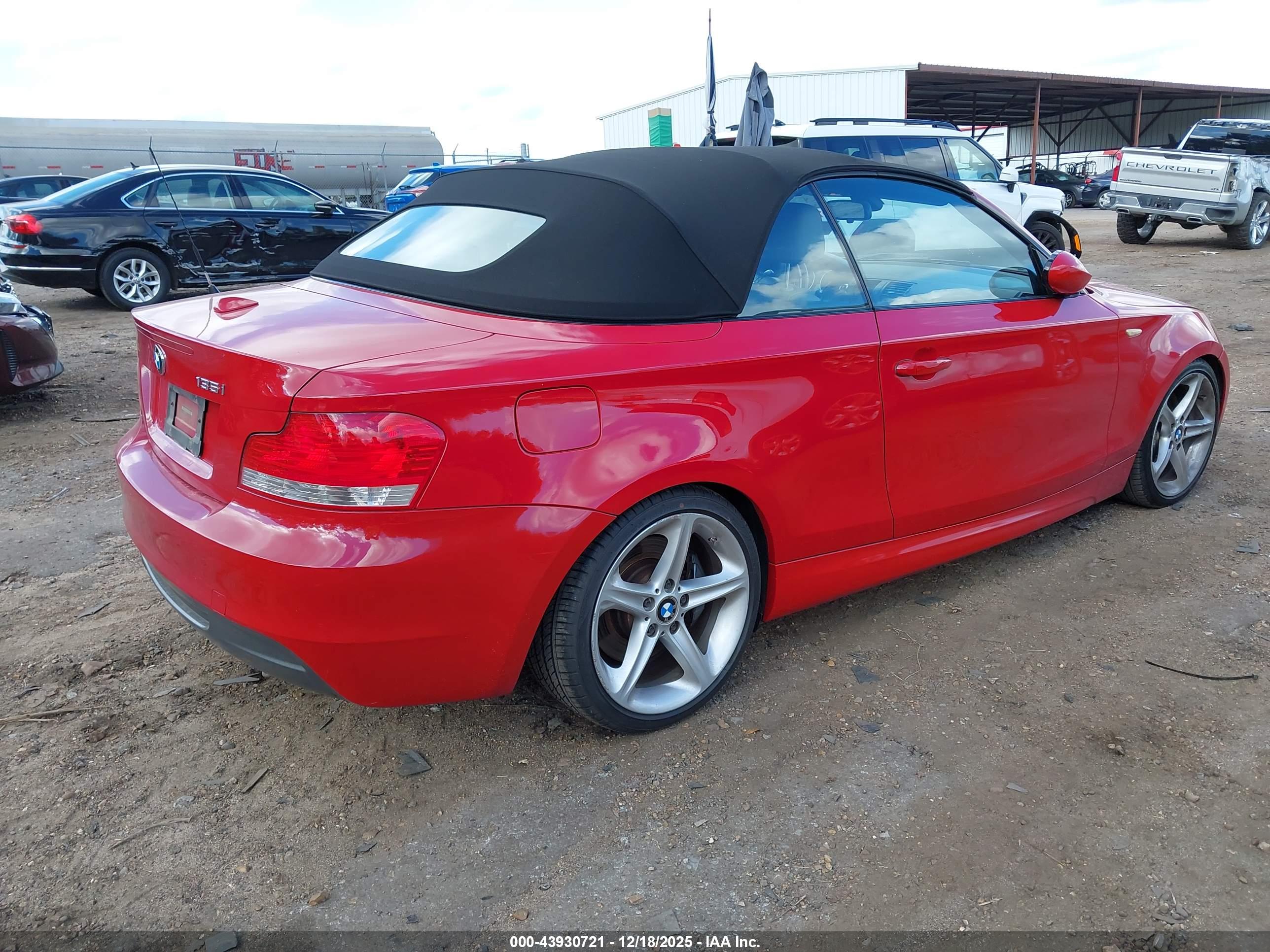BMW 135I image 4