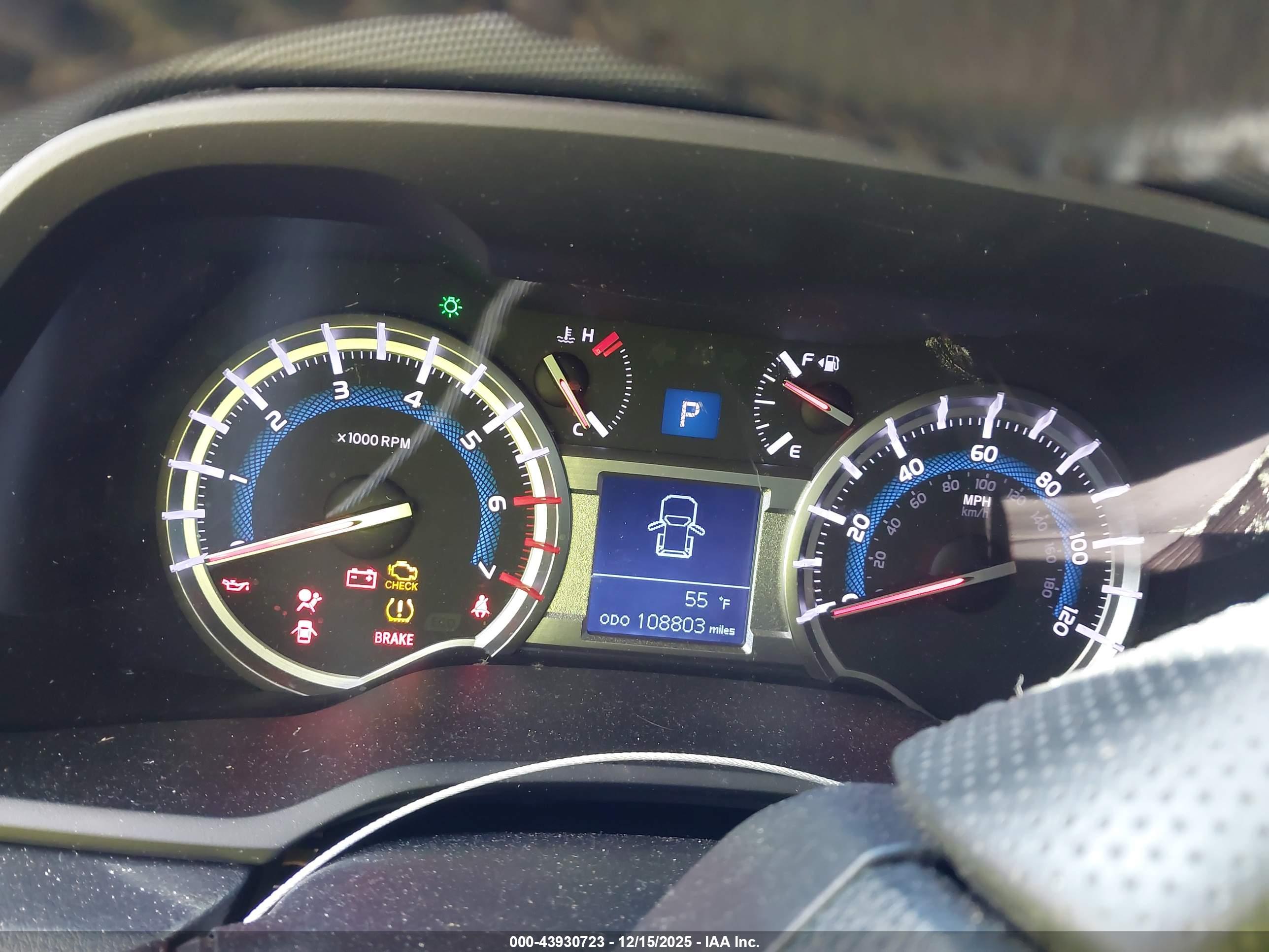 TOYOTA 4RUNNER image 7