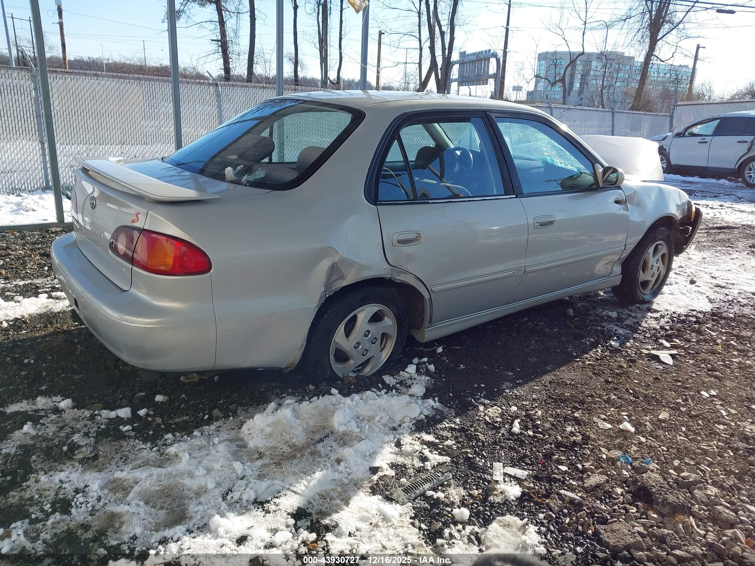 TOYOTA COROLLA image 4