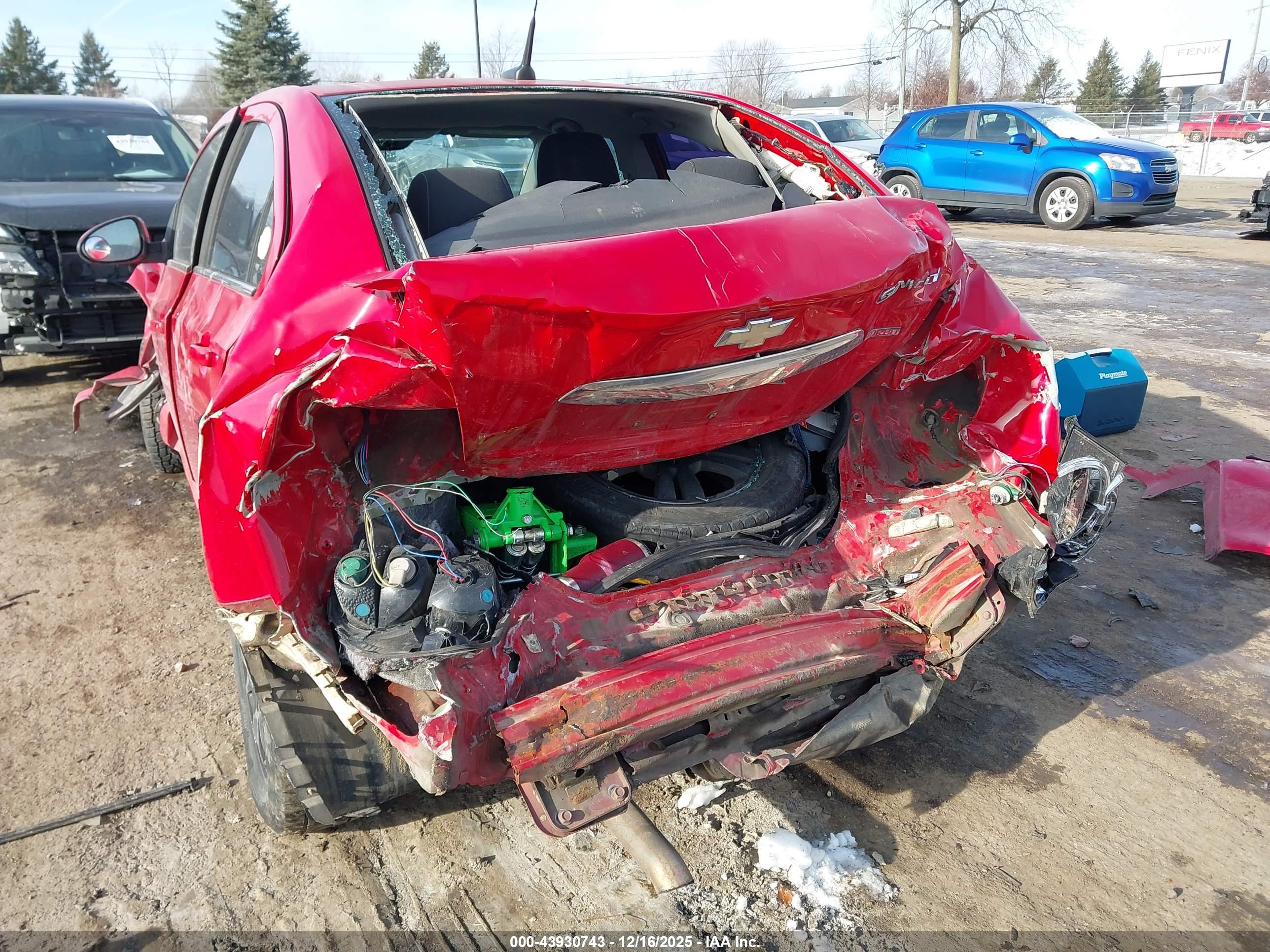 CHEVROLET SONIC image 6