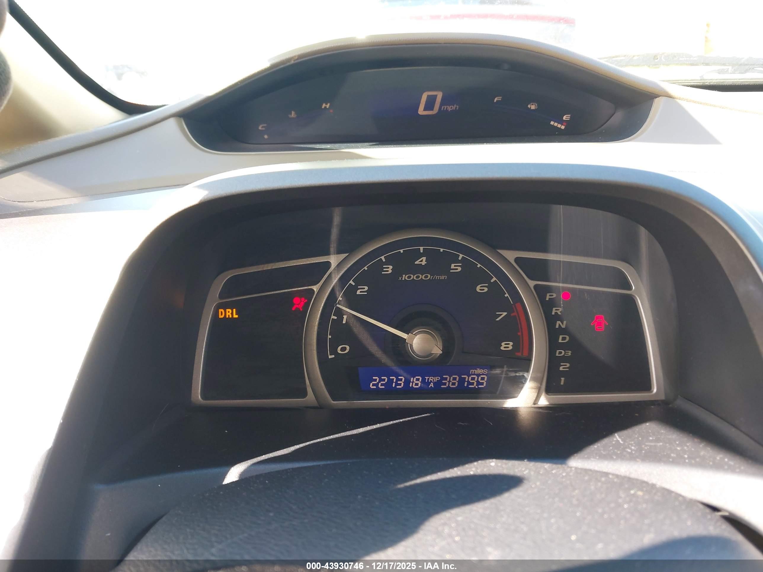 HONDA CIVIC image 7