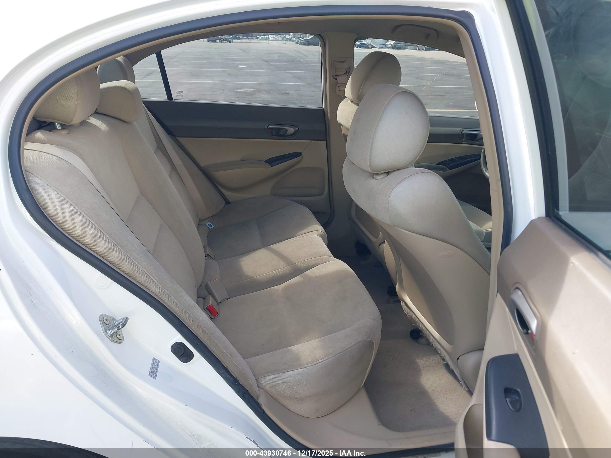 HONDA CIVIC image 8