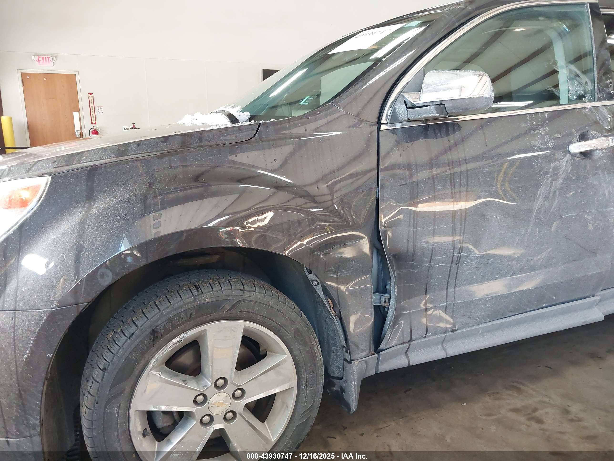 CHEVROLET EQUINOX image 6
